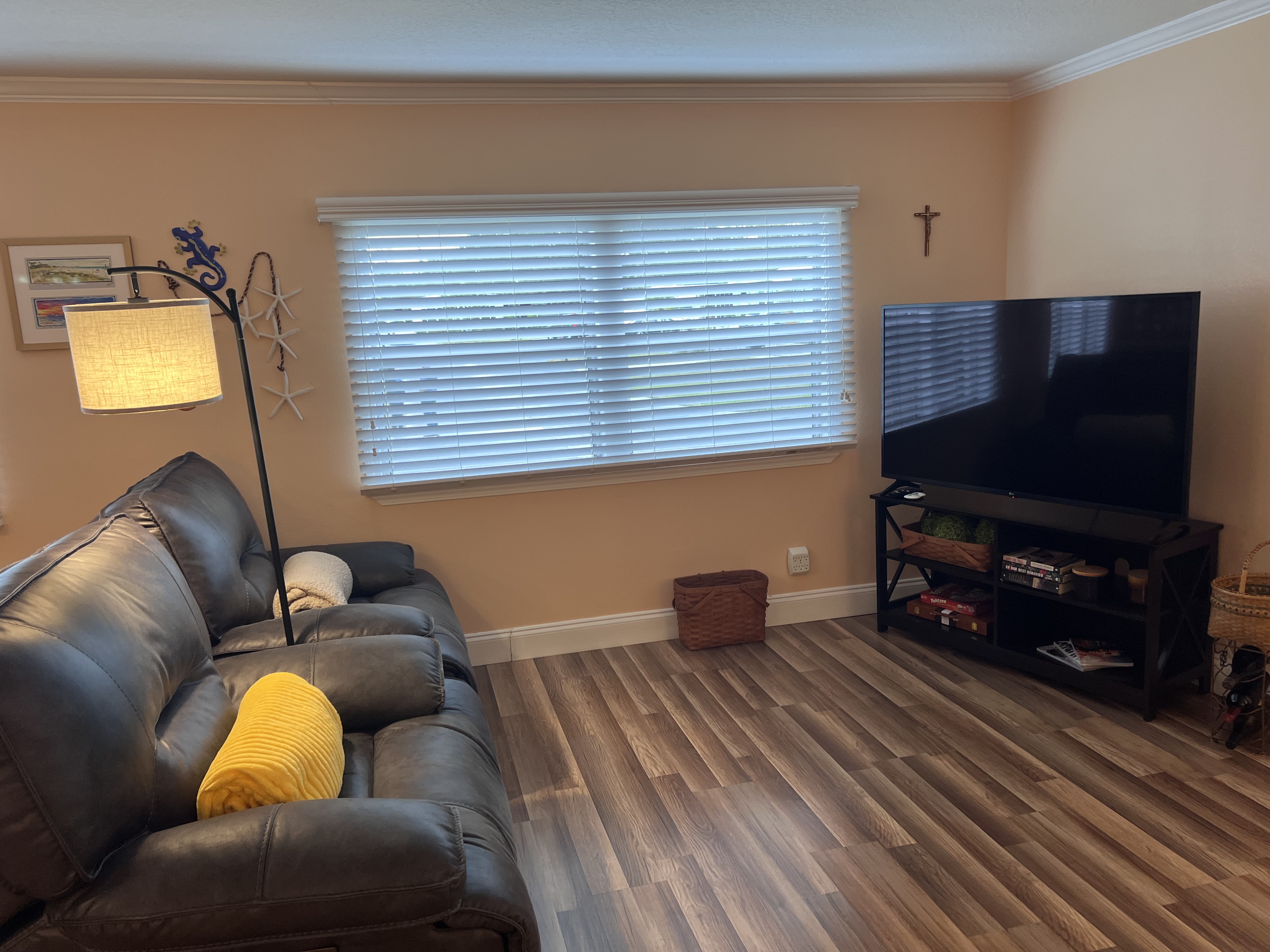 5872 Camelot Drive South, Lot 208, Sarasota, Florida 34233, 2 Bedrooms Bedrooms, ,2 BathroomsBathrooms,55-Plus Mobile Home,For Sale,Camelot Drive South, Lot 208,3988