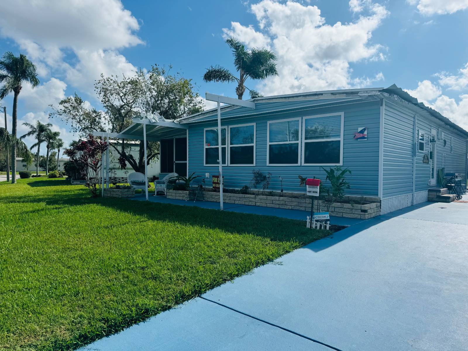 7611 Bonita Way, Ellenton, Florida 34222, 2 Bedrooms Bedrooms, ,2 BathroomsBathrooms,55-Plus Mobile Home,For Sale,Bonita Way,3989