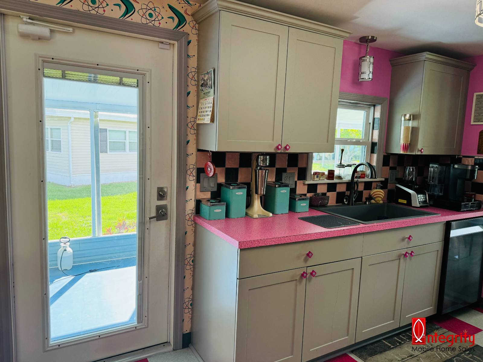 7611 Bonita Way, Ellenton, Florida 34222, 2 Bedrooms Bedrooms, ,2 BathroomsBathrooms,55-Plus Mobile Home,For Sale,Bonita Way,3989