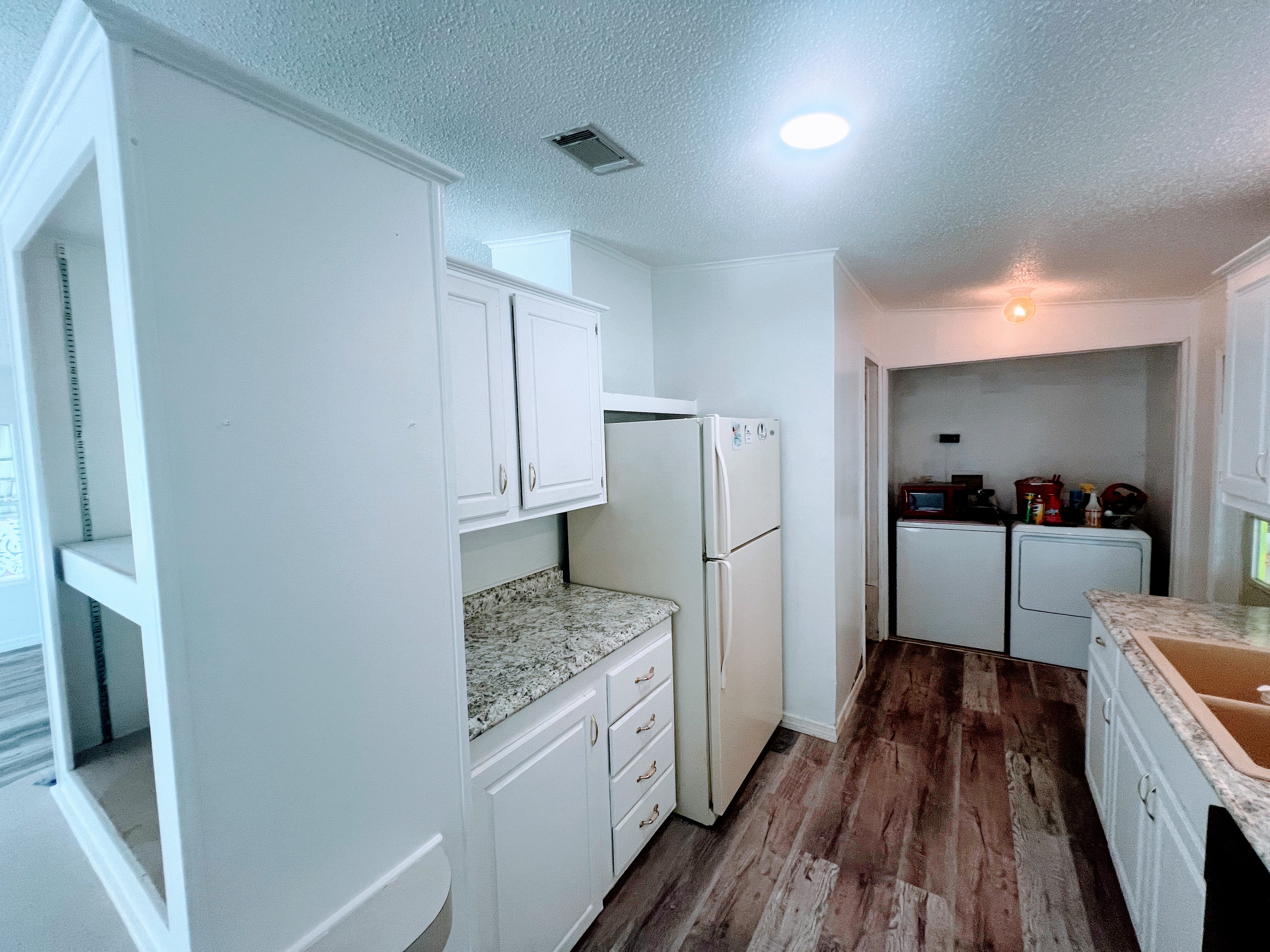 1001 Starkey Road, Lot 149, Largo, Florida 33771, 2 Bedrooms Bedrooms, ,2 BathroomsBathrooms,55-Plus Mobile Home,For Sale,Starkey Road, Lot 149,3994