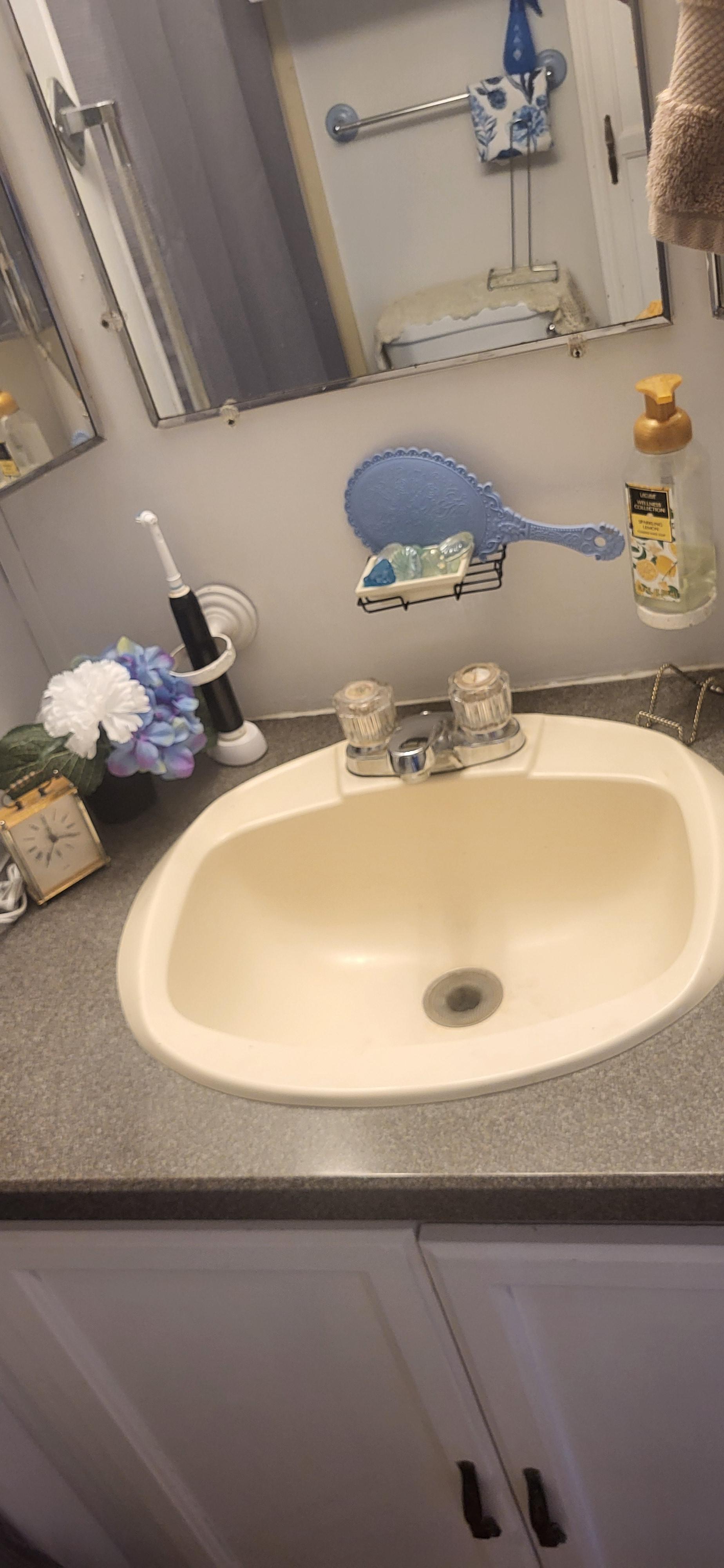 8225 Arevee Drive, Lot 819, New Port Richey, Florida 34653, 1 Bedroom Bedrooms, ,1 BathroomBathrooms,55-Plus Mobile Home,For Sale,Arevee Drive, Lot 819,3999