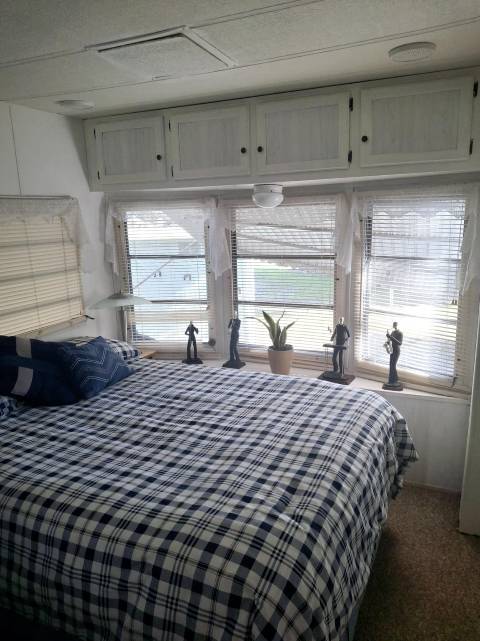 6223 Carl Shepard Drive, Ruskin, Florida 33570, 1 Bedroom Bedrooms, ,1 BathroomBathrooms,55-Plus Mobile Home,For Rent,Carl Shepard Drive,4007