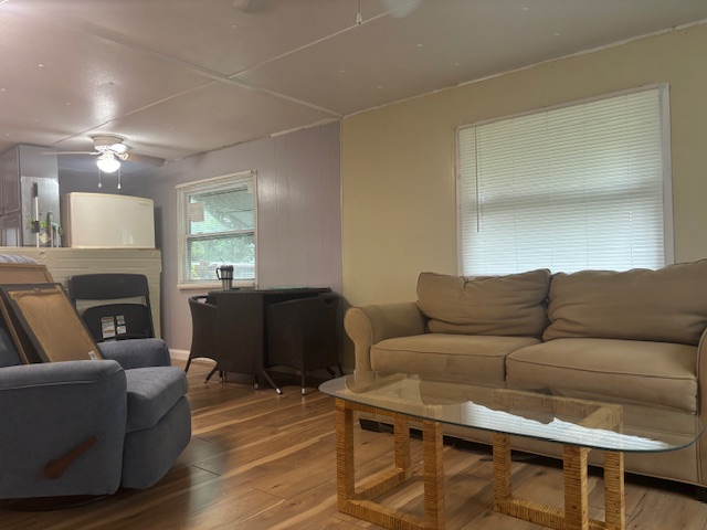 15666 49th St N, Lot 1006, Clearwater, Florida 33762, 2 Bedrooms Bedrooms, ,2 BathroomsBathrooms,55-Plus Mobile Home,For Sale,49th St N, Lot 1006,4010