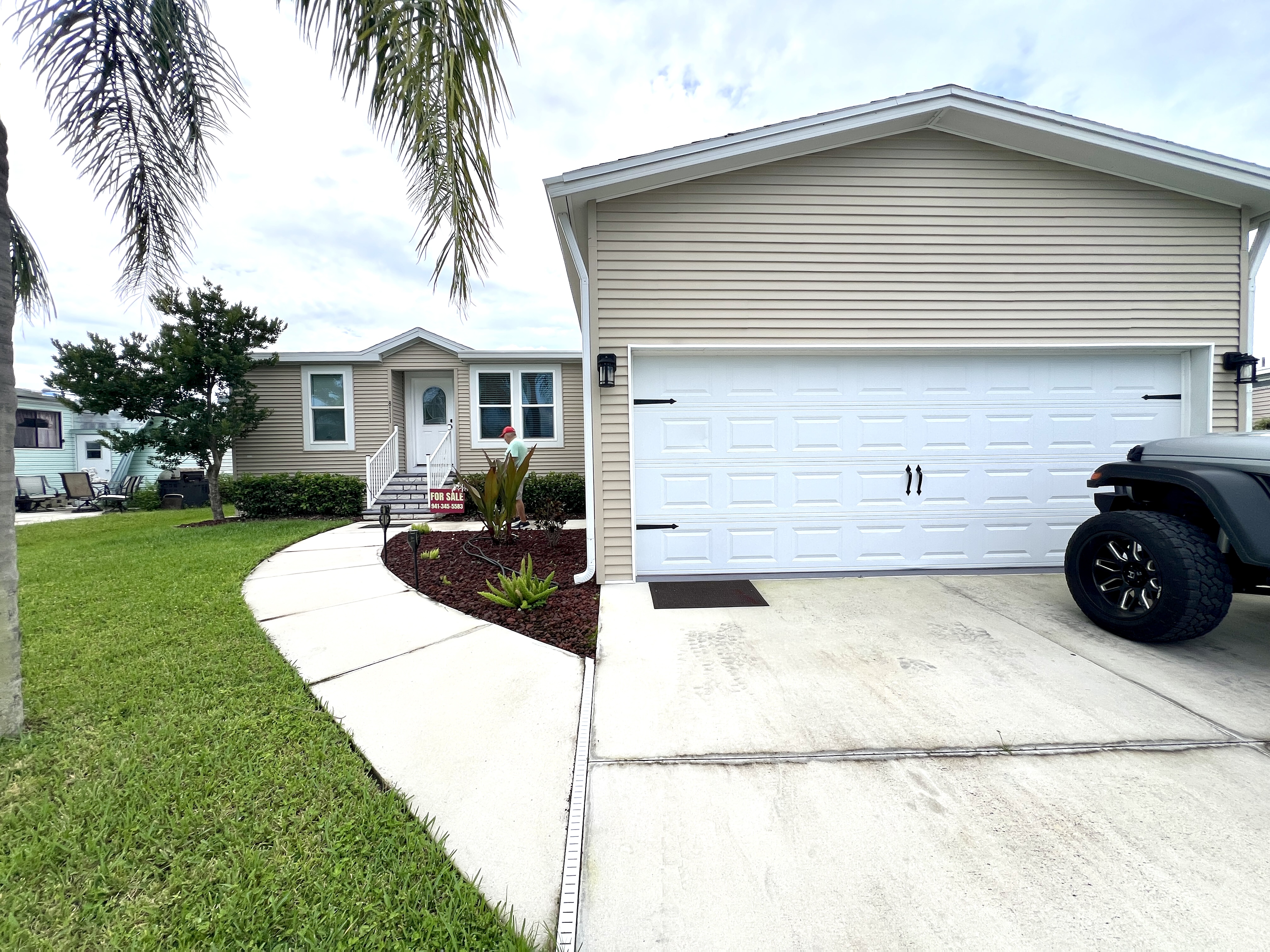 8111 Buena Vista Way, Ellenton, Florida 34222, 3 Bedrooms Bedrooms, ,2 BathroomsBathrooms,55-Plus Mobile Home,For Sale,Buena Vista Way,4019
