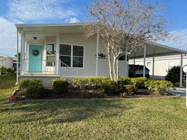 6894 Coconut Grove Circle, Ellenton, Florida 34222, 2 Bedrooms Bedrooms, ,2 BathroomsBathrooms,55-Plus Mobile Home,For Sale,Coconut Grove Circle,4024