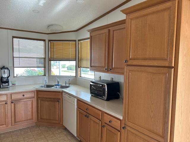 6894 Coconut Grove Circle, Ellenton, Florida 34222, 2 Bedrooms Bedrooms, ,2 BathroomsBathrooms,55-Plus Mobile Home,For Sale,Coconut Grove Circle,4024