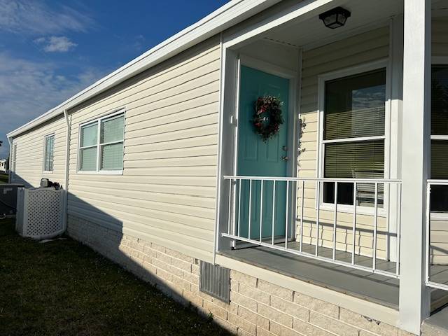 6894 Coconut Grove Circle, Ellenton, Florida 34222, 2 Bedrooms Bedrooms, ,2 BathroomsBathrooms,55-Plus Mobile Home,For Sale,Coconut Grove Circle,4024