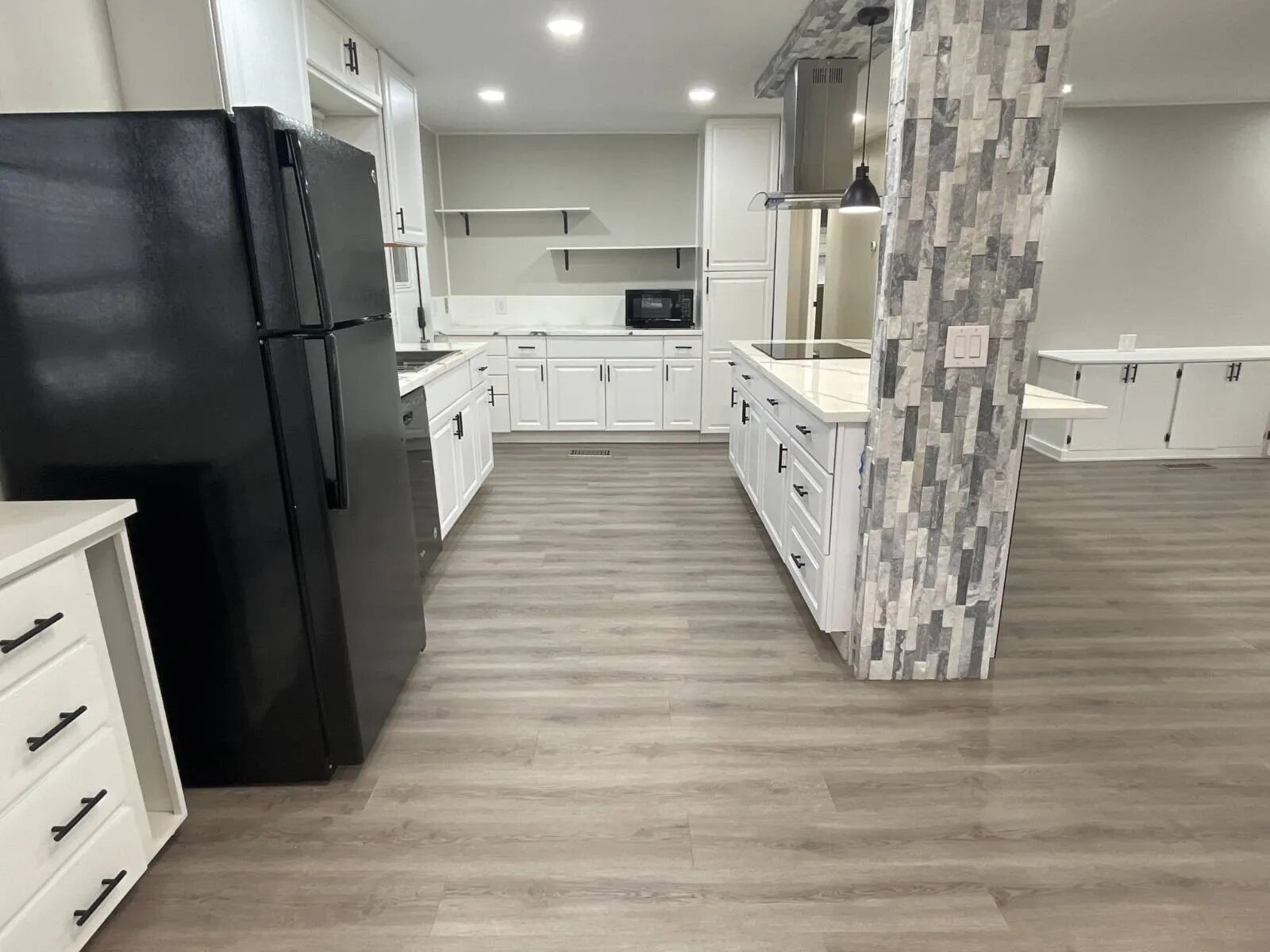 603 63rd Avenue West, Lot Q10, Bradenton, Florida 34207, 2 Bedrooms Bedrooms, ,2 BathroomsBathrooms,55-Plus Mobile Home,For Sale,63rd Avenue West, Lot Q10,4027