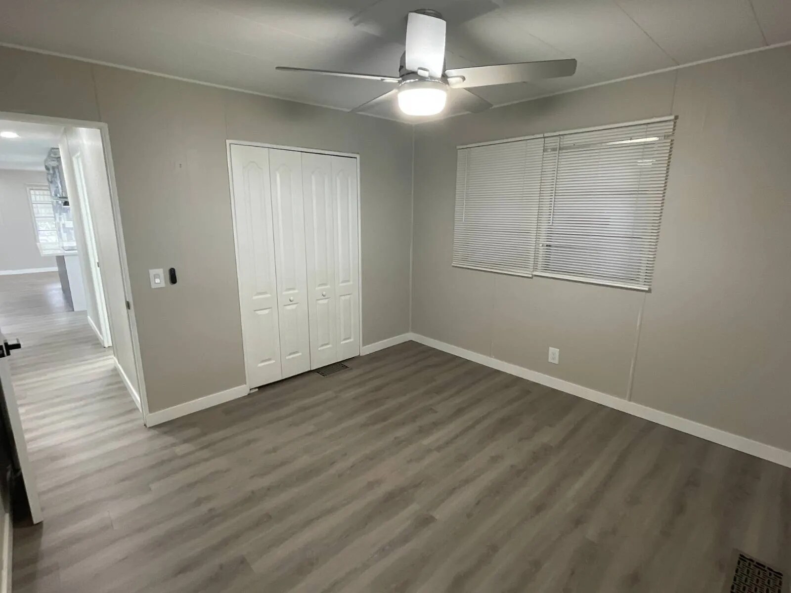 603 63rd Avenue West, Lot Q10, Bradenton, Florida 34207, 2 Bedrooms Bedrooms, ,2 BathroomsBathrooms,55-Plus Mobile Home,For Sale,63rd Avenue West, Lot Q10,4027