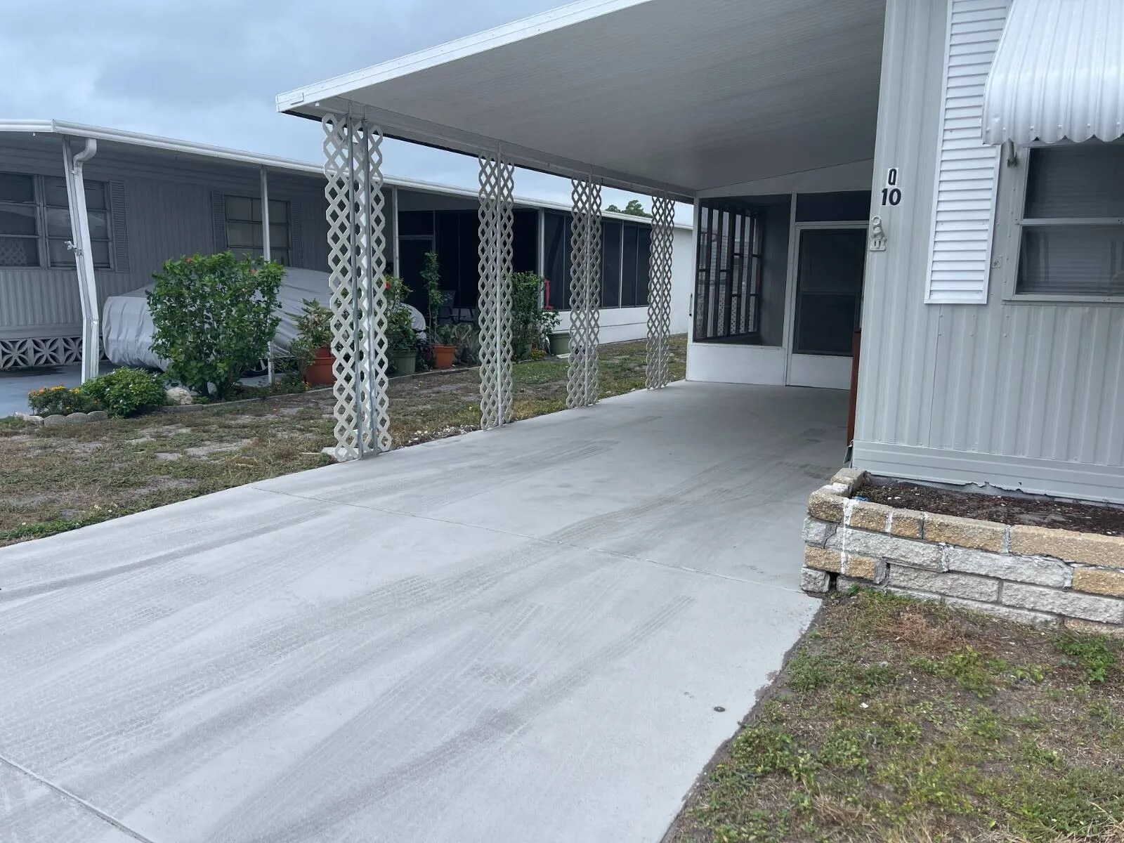 603 63rd Avenue West, Lot Q10, Bradenton, Florida 34207, 2 Bedrooms Bedrooms, ,2 BathroomsBathrooms,55-Plus Mobile Home,For Sale,63rd Avenue West, Lot Q10,4027
