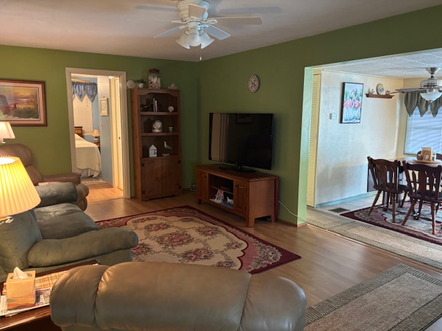 2419 Gulf to Bay Blvd, Lot 1314, Clearwater, Florida 33765, 2 Bedrooms Bedrooms, ,1.5 BathroomsBathrooms,55-Plus Mobile Home,For Sale,Gulf to Bay Blvd, Lot 1314,4029