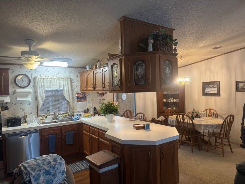 3305 Skyview Drive, Lot 22, Lakeland, Florida 33801, 3 Bedrooms Bedrooms, ,2 BathroomsBathrooms,55-Plus Mobile Home,For Sale,Skyview Drive, Lot 22,4030