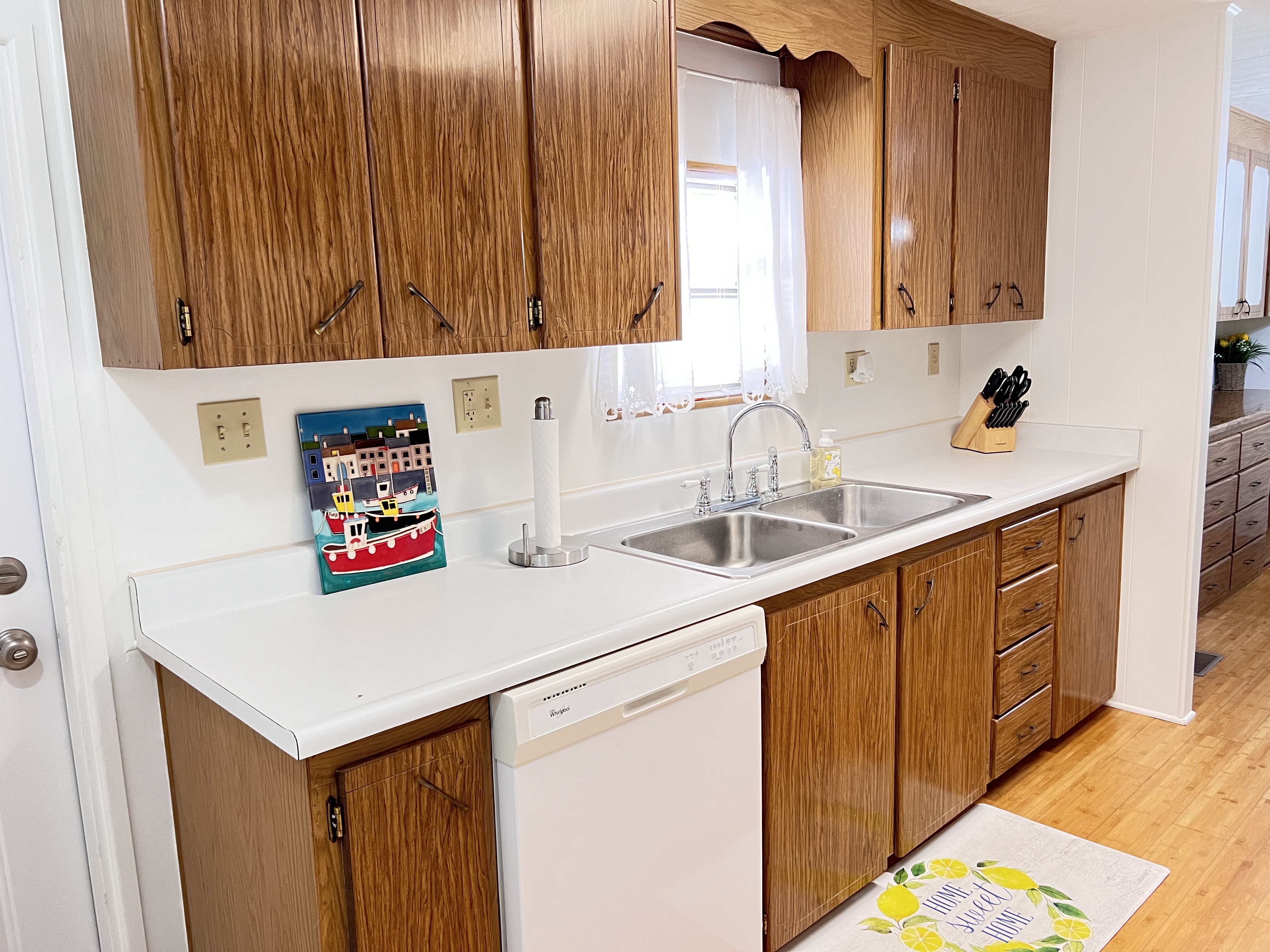 8221 Morgan Drive, Sarasota, Florida 34238, 2 Bedrooms Bedrooms, ,2 BathroomsBathrooms,55-Plus Mobile Home,For Sale,Morgan Drive,4033