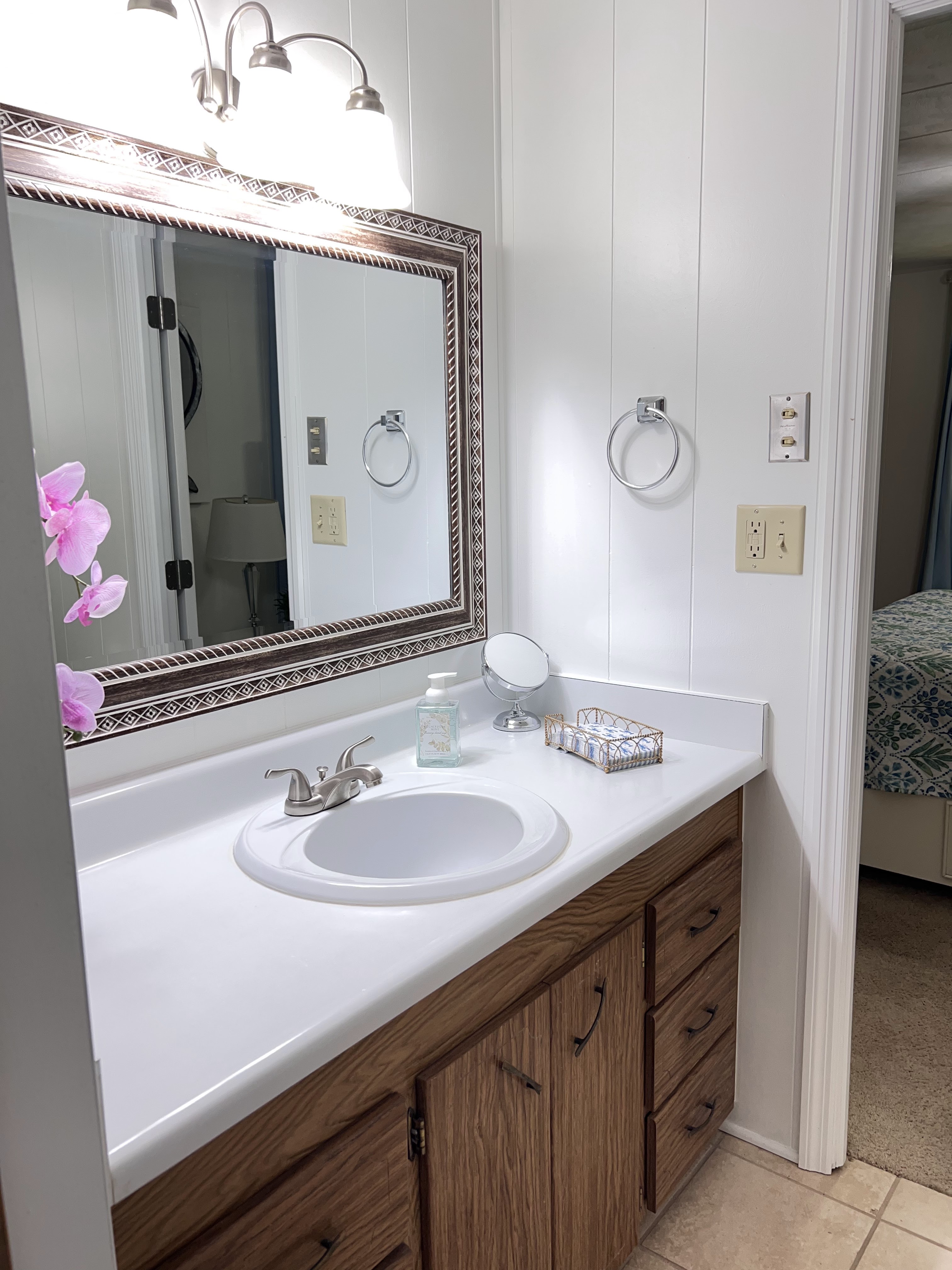 8221 Morgan Drive, Sarasota, Florida 34238, 2 Bedrooms Bedrooms, ,2 BathroomsBathrooms,55-Plus Mobile Home,For Sale,Morgan Drive,4033