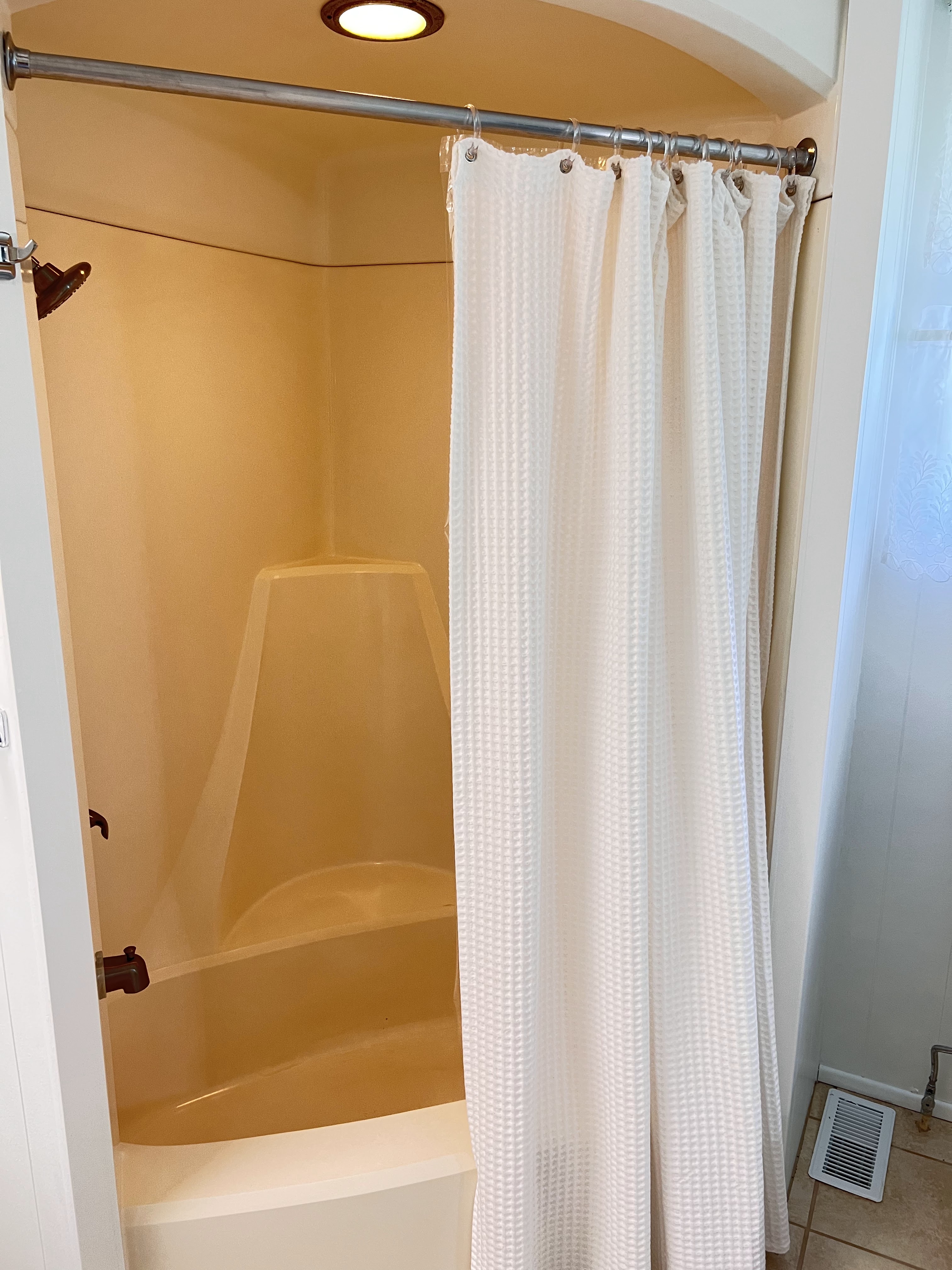 8221 Morgan Drive, Sarasota, Florida 34238, 2 Bedrooms Bedrooms, ,2 BathroomsBathrooms,55-Plus Mobile Home,For Sale,Morgan Drive,4033