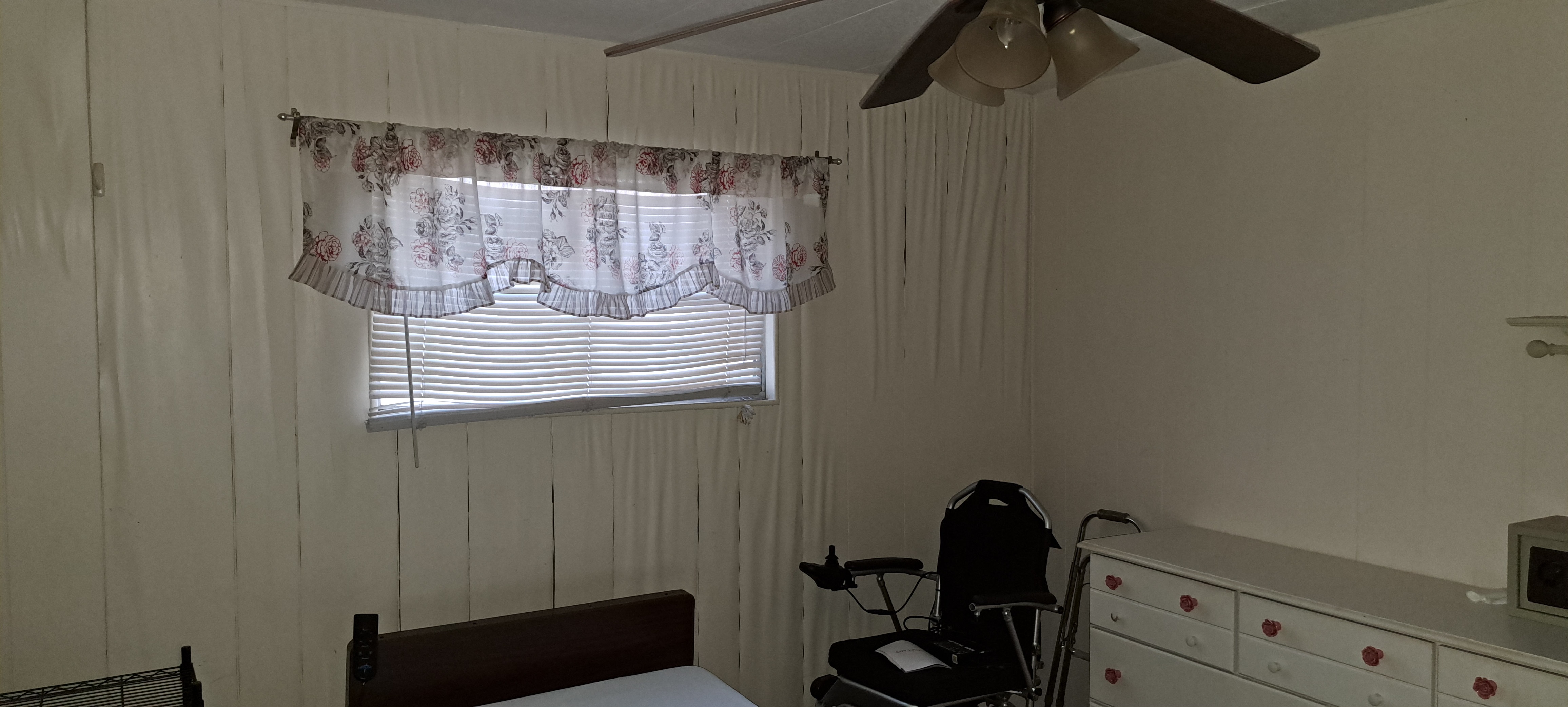 12651 Seminole Blvd, Lot 22M, Largo, Florida 33778, 2 Bedrooms Bedrooms, ,1.5 BathroomsBathrooms,55-Plus Mobile Home,For Sale,Seminole Blvd, Lot 22M,4044