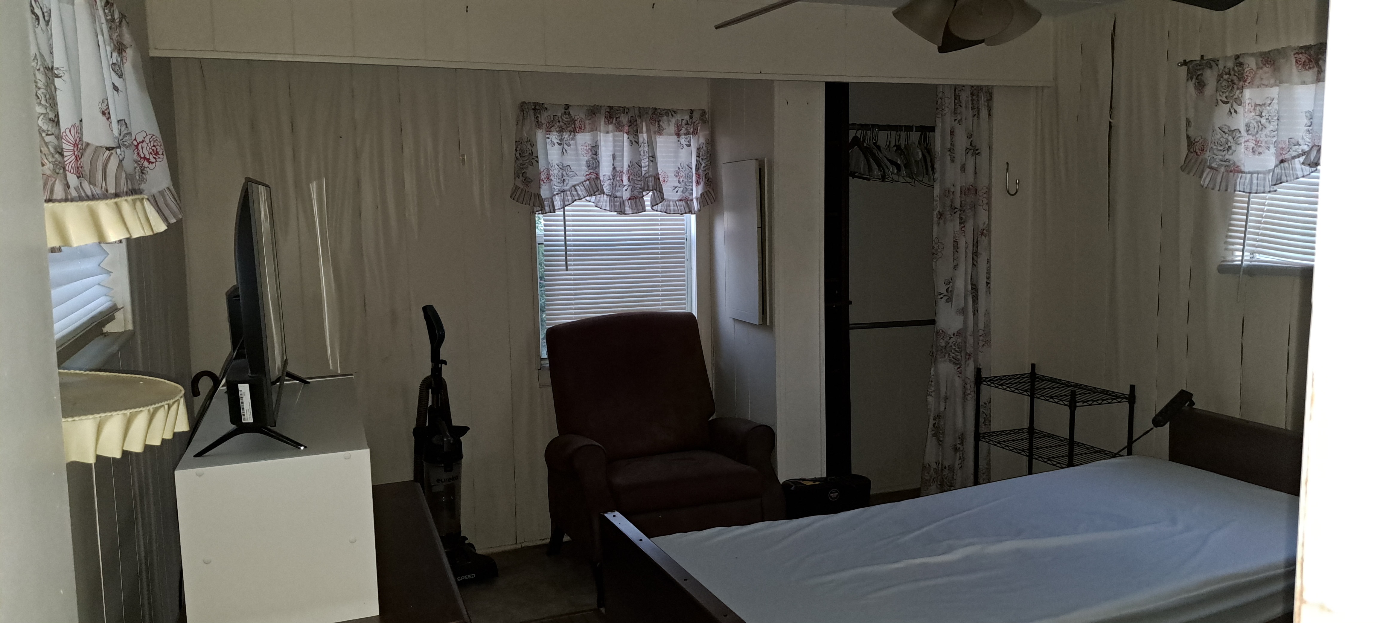 12651 Seminole Blvd, Lot 22M, Largo, Florida 33778, 2 Bedrooms Bedrooms, ,1.5 BathroomsBathrooms,55-Plus Mobile Home,For Sale,Seminole Blvd, Lot 22M,4044