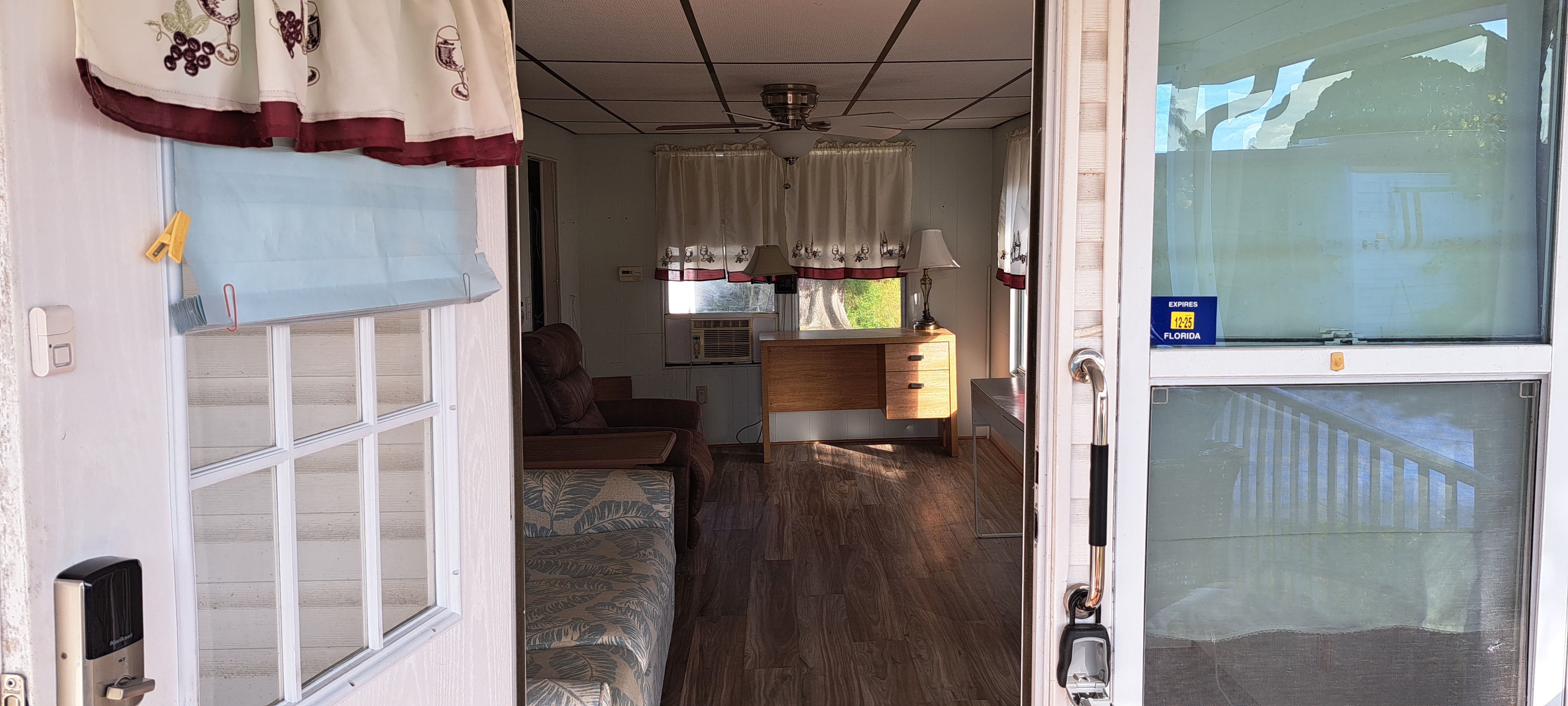 12651 Seminole Blvd, Lot 22M, Largo, Florida 33778, 2 Bedrooms Bedrooms, ,1.5 BathroomsBathrooms,55-Plus Mobile Home,For Sale,Seminole Blvd, Lot 22M,4044