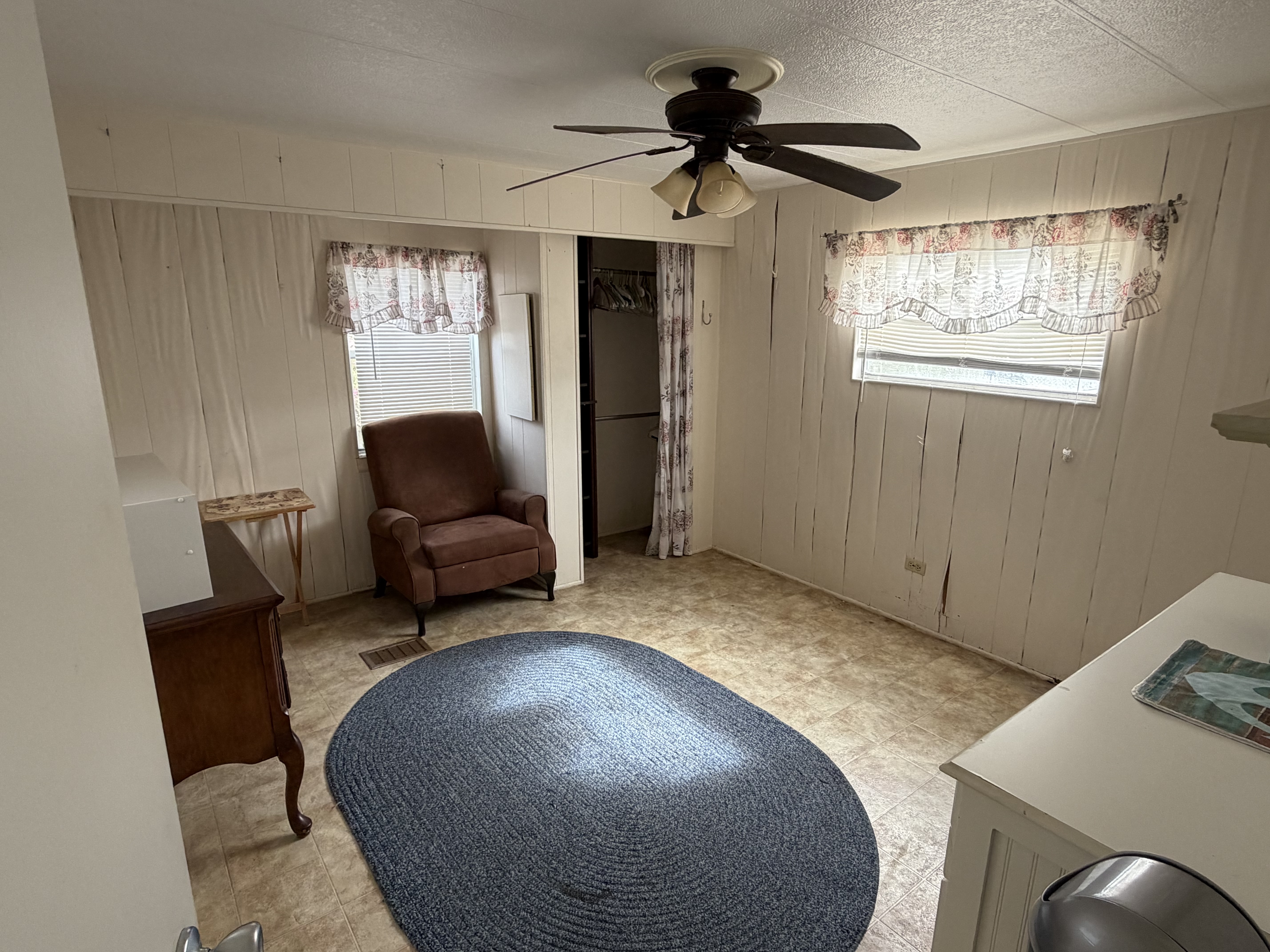 12651 Seminole Blvd, Lot 22M, Largo, Florida 33778, 2 Bedrooms Bedrooms, ,1.5 BathroomsBathrooms,55-Plus Mobile Home,For Sale,Seminole Blvd, Lot 22M,4044