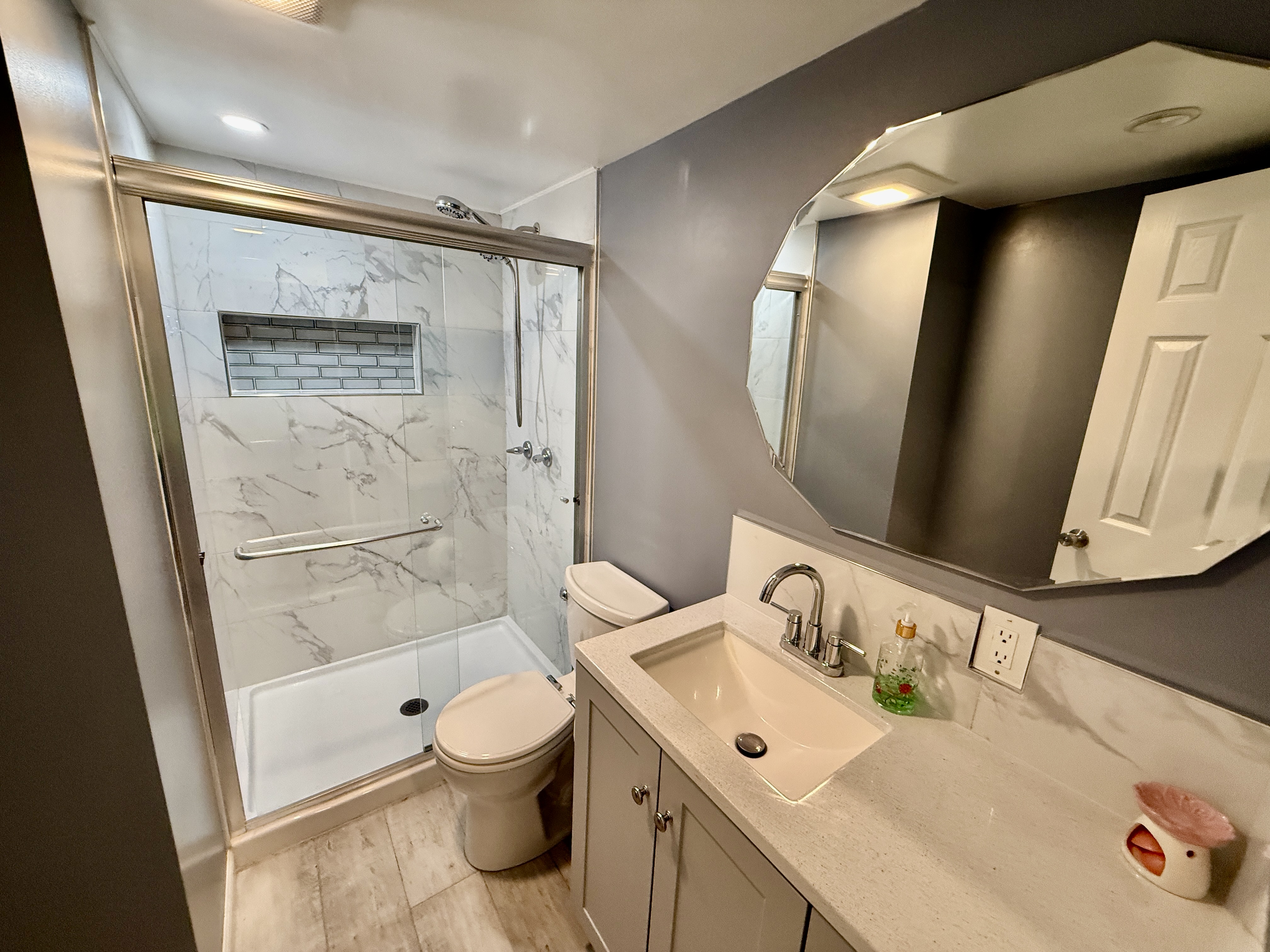 30700 US Hwy 19 N, Lot 102, Palm Harbor, Florida 34684, 4 Bedrooms Bedrooms, ,2 BathroomsBathrooms,All - Age Mobile Home,For Sale,US Hwy 19 N, Lot 102,4049