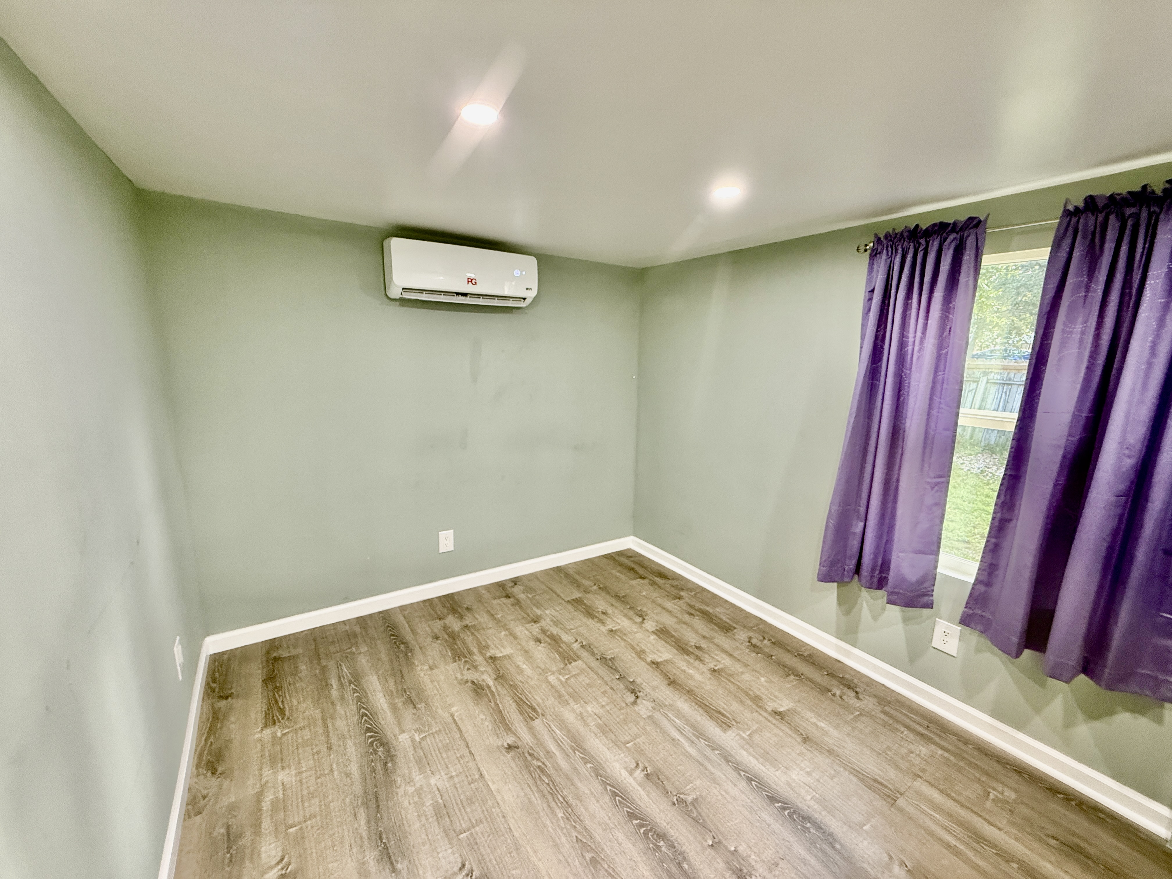 30700 US Hwy 19 N, Lot 102, Palm Harbor, Florida 34684, 4 Bedrooms Bedrooms, ,2 BathroomsBathrooms,All - Age Mobile Home,For Sale,US Hwy 19 N, Lot 102,4049