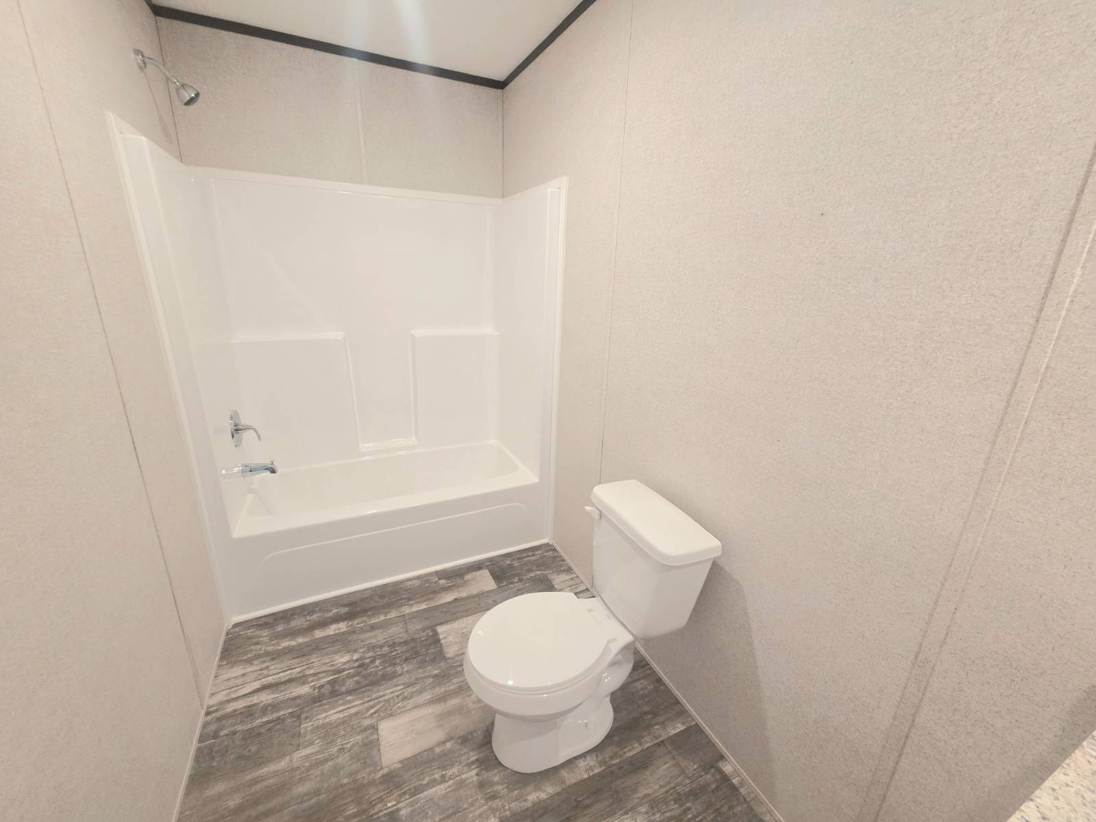 603 63rd Avenue West, Lot J18, Bradenton, Florida 34207, 3 Bedrooms Bedrooms, ,2 BathroomsBathrooms,55-Plus Mobile Home,For Rent,63rd Avenue West, Lot J18,4055