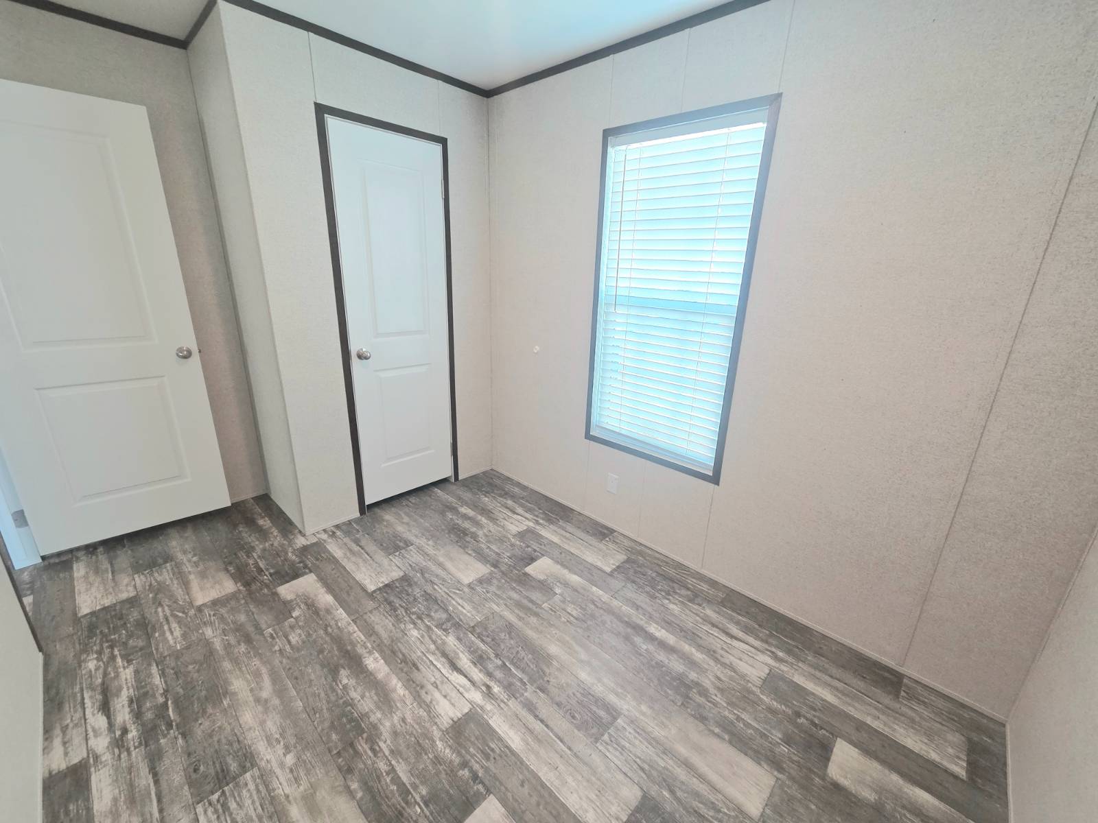 603 63rd Avenue West, Lot J18, Bradenton, Florida 34207, 3 Bedrooms Bedrooms, ,2 BathroomsBathrooms,55-Plus Mobile Home,For Rent,63rd Avenue West, Lot J18,4055