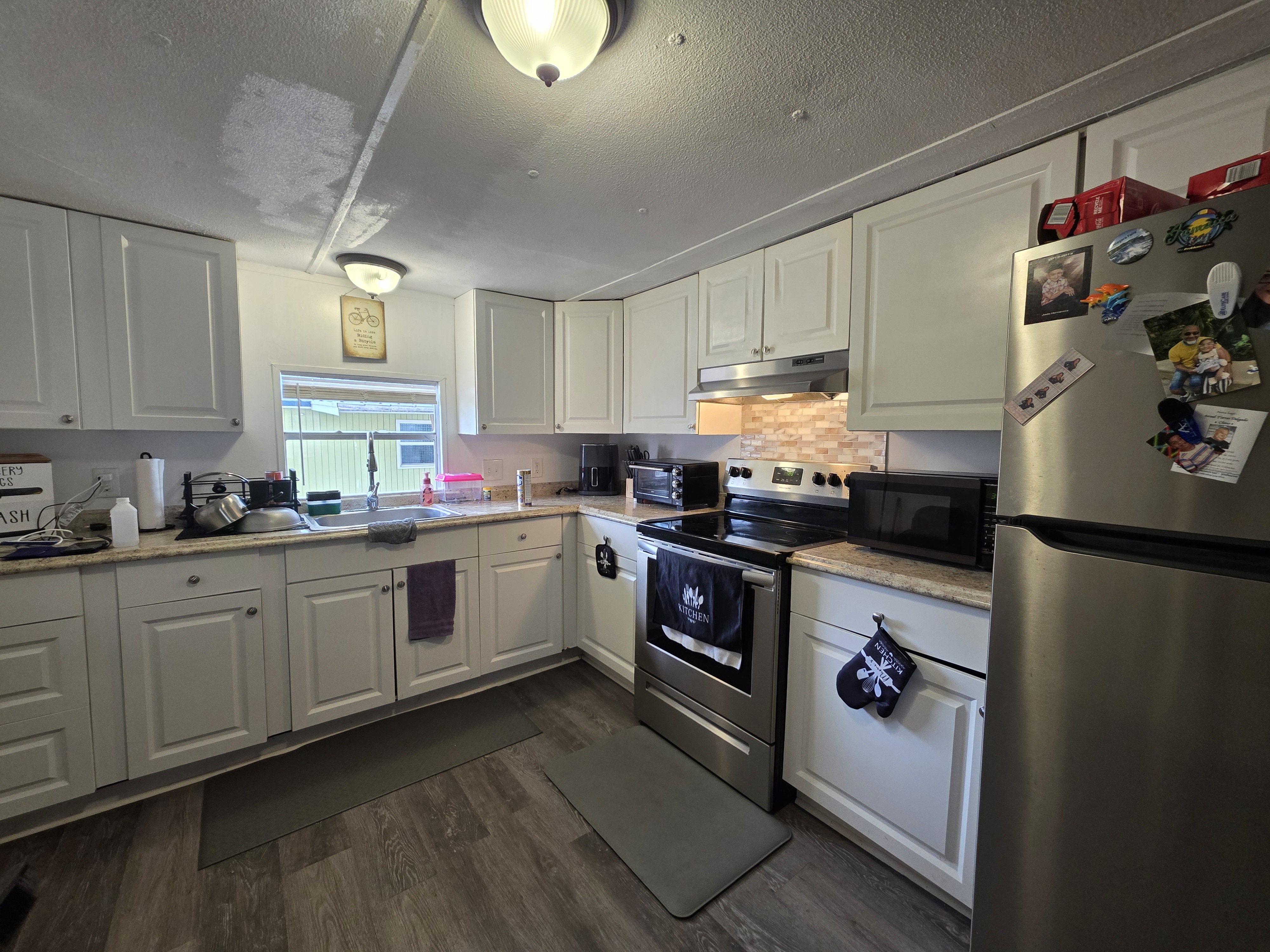 4519 Green Palm Lane, Lot 558, Tampa, Florida 33610, 3 Bedrooms Bedrooms, ,2 BathroomsBathrooms,All - Age Mobile Home,For Sale,Green Palm Lane, Lot 558,4056