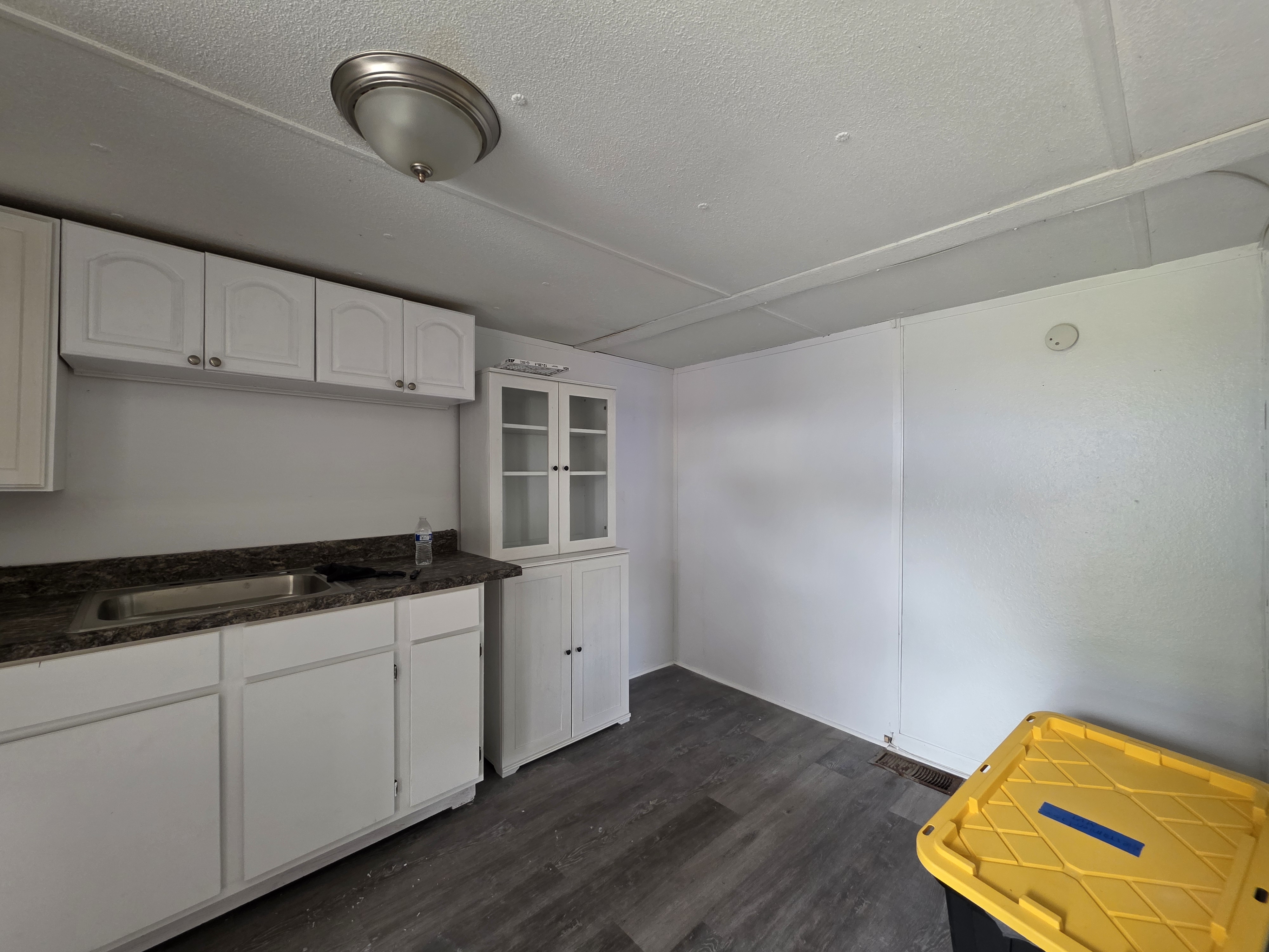 4519 Green Palm Lane, Lot 558, Tampa, Florida 33610, 3 Bedrooms Bedrooms, ,2 BathroomsBathrooms,All - Age Mobile Home,For Sale,Green Palm Lane, Lot 558,4056