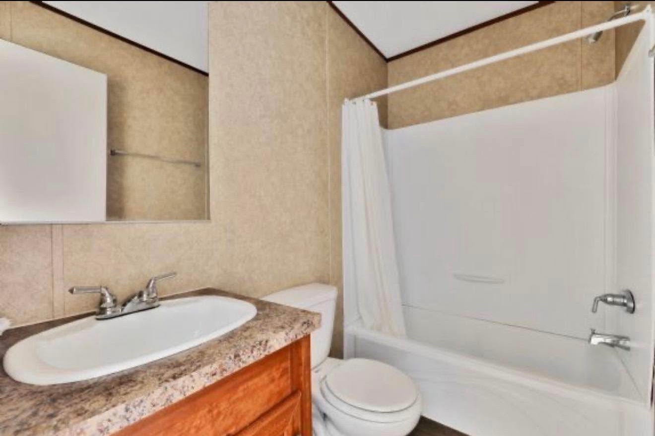 111 Avenue C South, Auburndale, Florida 33823, 3 Bedrooms Bedrooms, ,2 BathroomsBathrooms,All - Age Mobile Home,For Sale,Avenue C South,4059