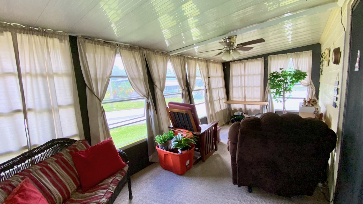 11649 Alepat Lane, Orlando, Florida 32836, 2 Bedrooms Bedrooms, ,2 BathroomsBathrooms,55-Plus Mobile Home,For Sale,Alepat Lane,4061