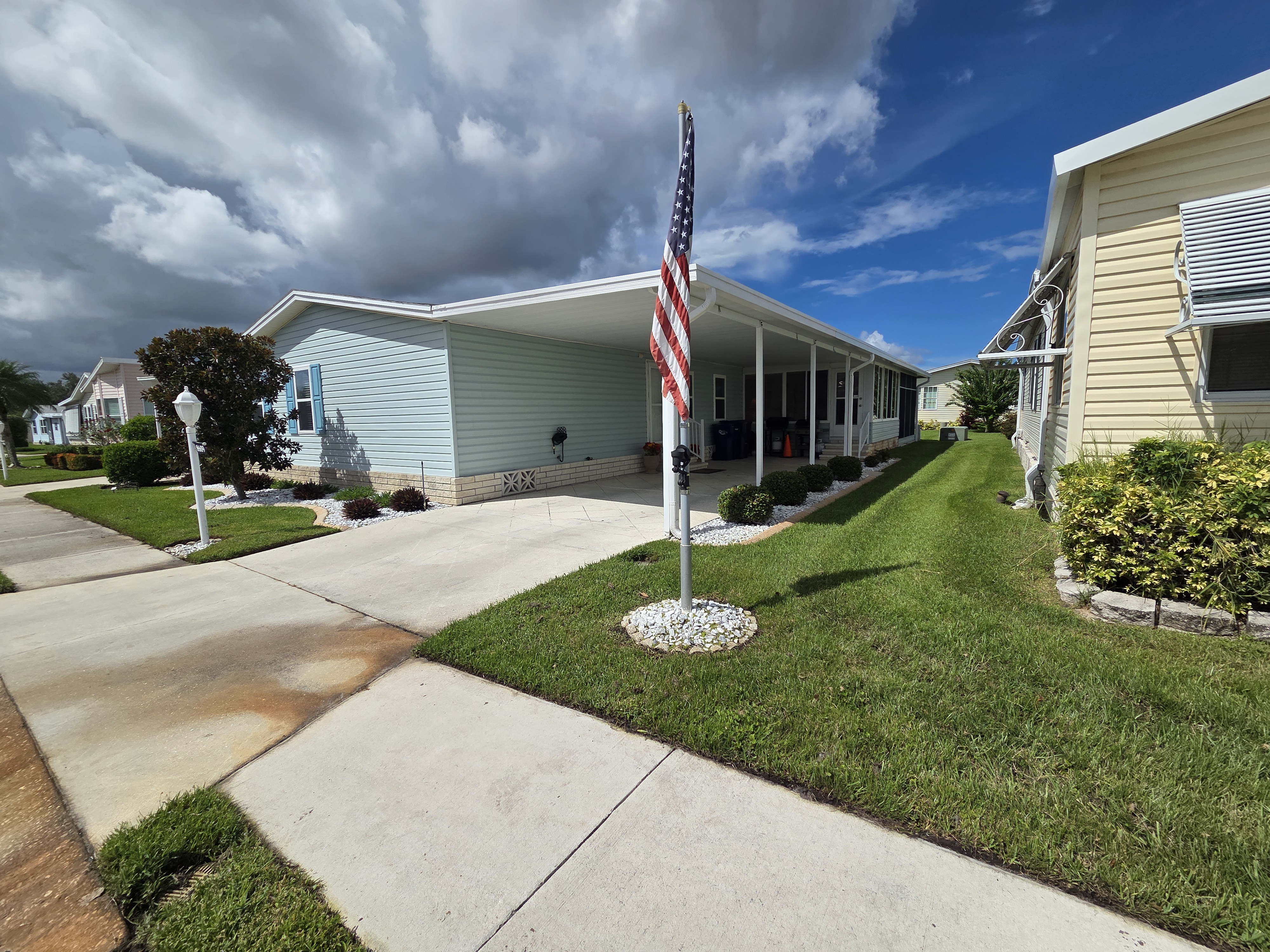 8609 27th Avenue East, Palmetto, Florida 34221, 3 Bedrooms Bedrooms, ,2 BathroomsBathrooms,55-Plus Mobile Home,For Sale,27th Avenue East,4065