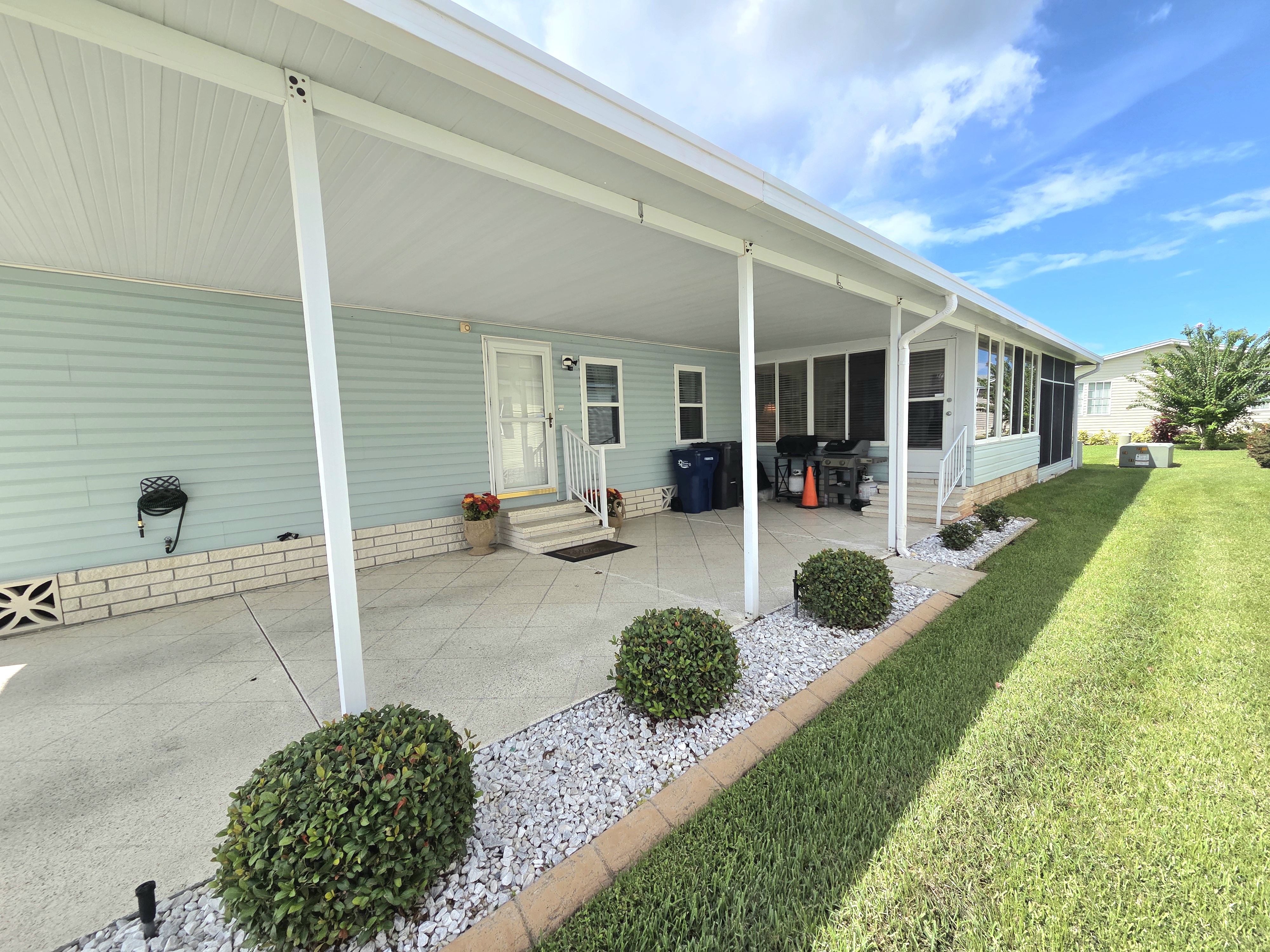 8609 27th Avenue East, Palmetto, Florida 34221, 3 Bedrooms Bedrooms, ,2 BathroomsBathrooms,55-Plus Mobile Home,For Sale,27th Avenue East,4065