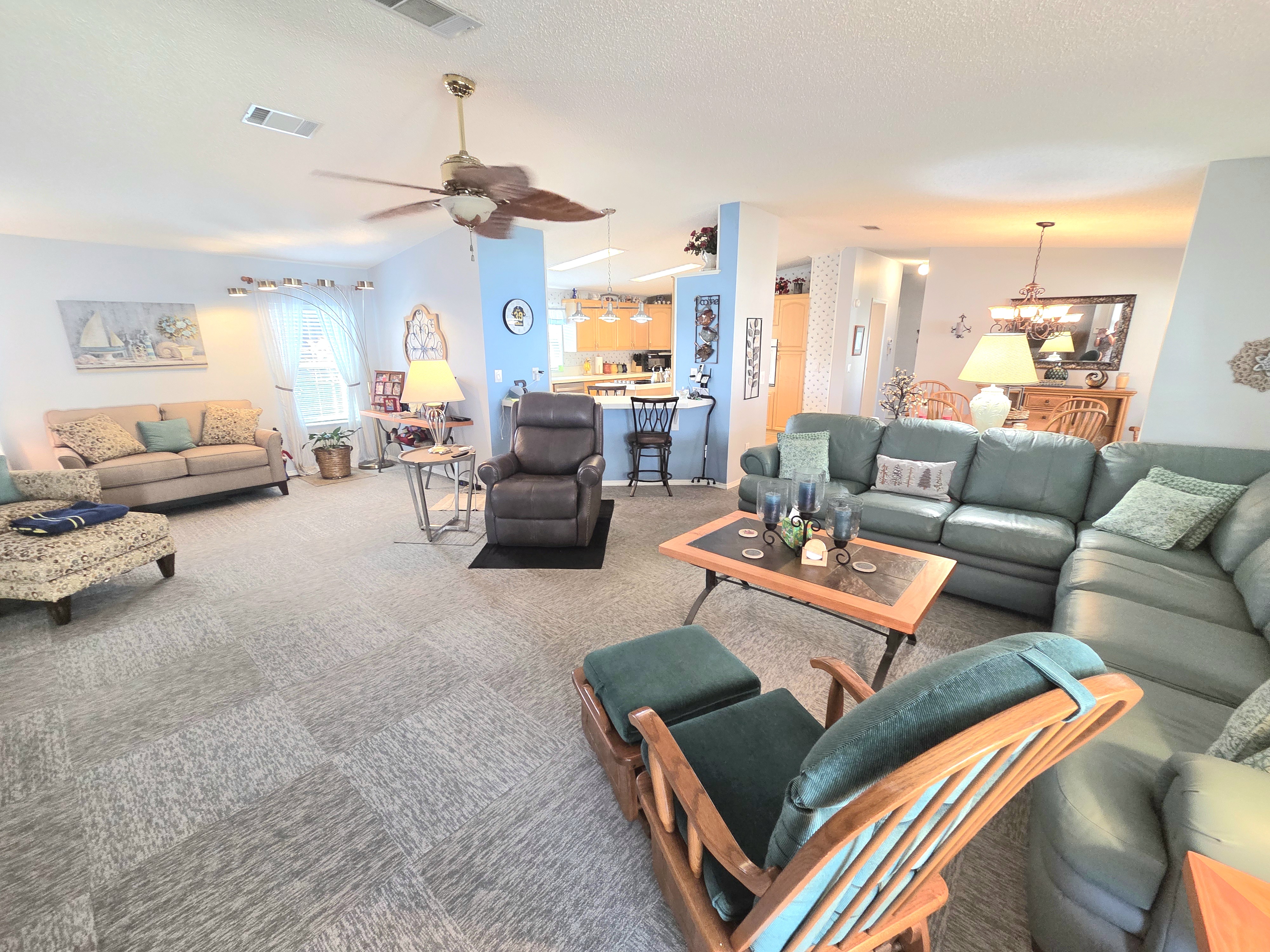 8609 27th Avenue East, Palmetto, Florida 34221, 3 Bedrooms Bedrooms, ,2 BathroomsBathrooms,55-Plus Mobile Home,For Sale,27th Avenue East,4065