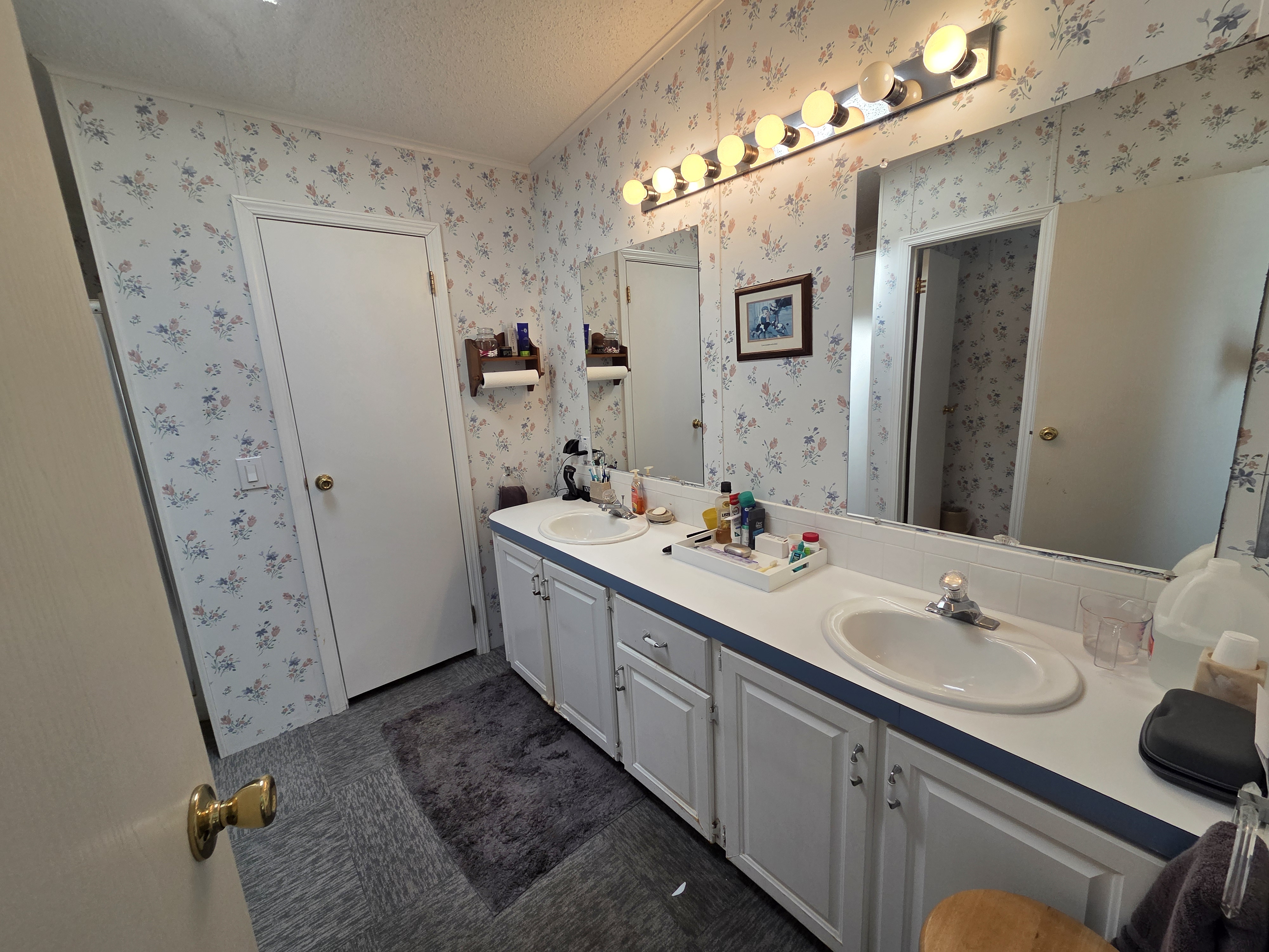 8609 27th Avenue East, Palmetto, Florida 34221, 3 Bedrooms Bedrooms, ,2 BathroomsBathrooms,55-Plus Mobile Home,For Sale,27th Avenue East,4065