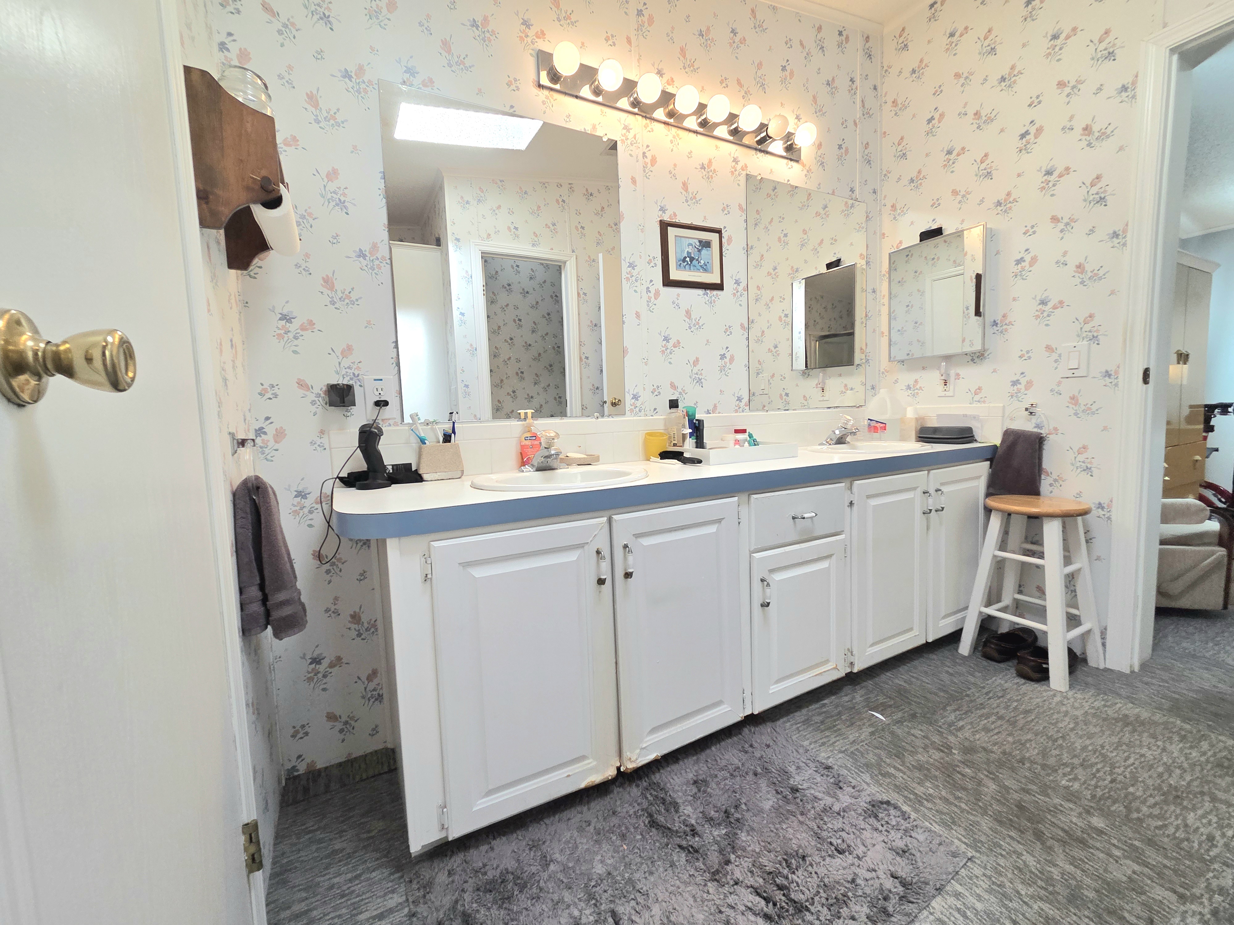 8609 27th Avenue East, Palmetto, Florida 34221, 3 Bedrooms Bedrooms, ,2 BathroomsBathrooms,55-Plus Mobile Home,For Sale,27th Avenue East,4065