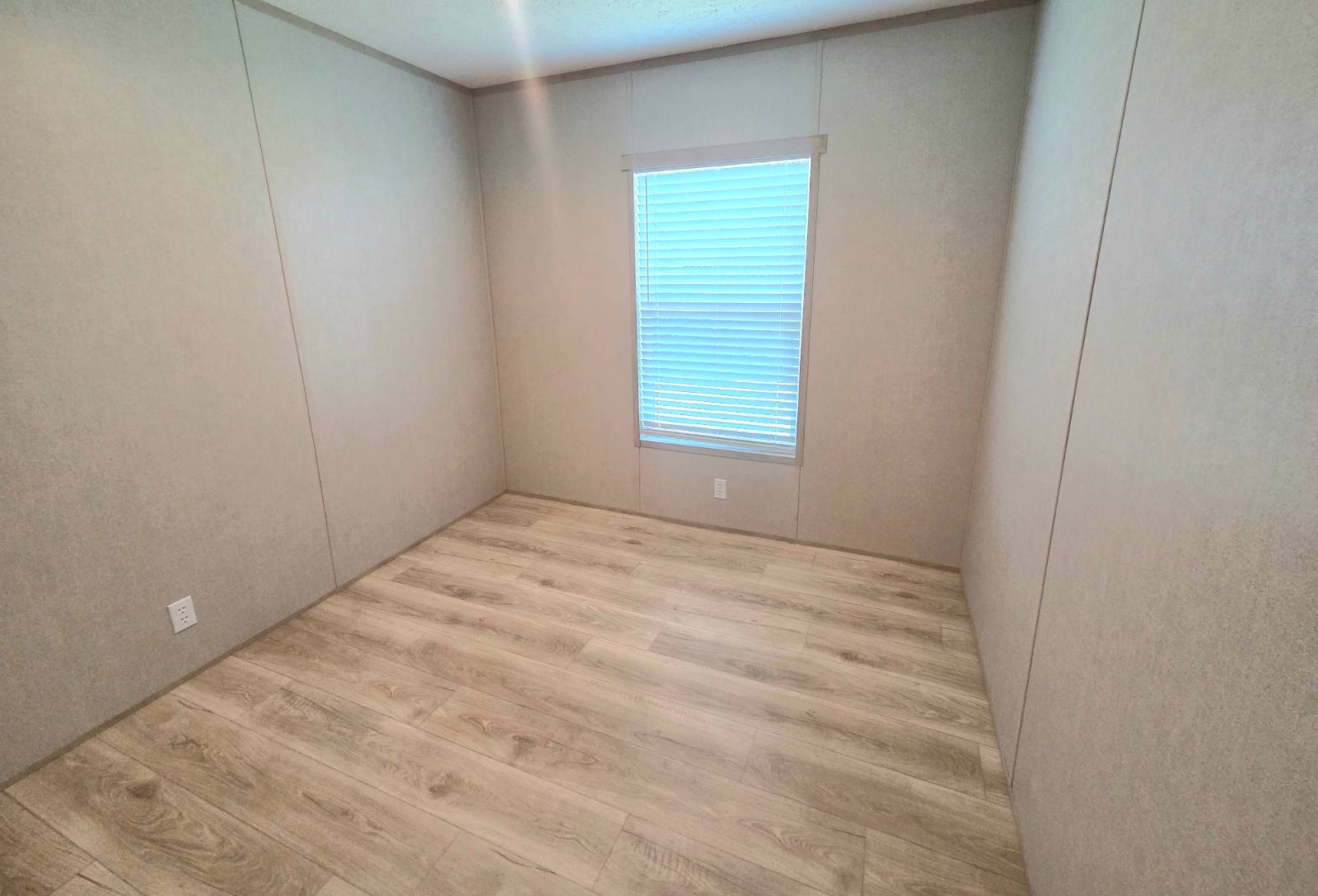 603 63rd Avenue West, Site S11, Bradenton, Florida 34207, 2 Bedrooms Bedrooms, ,2 BathroomsBathrooms,55-Plus Mobile Home,For Rent,63rd Avenue West, Site S11,4073