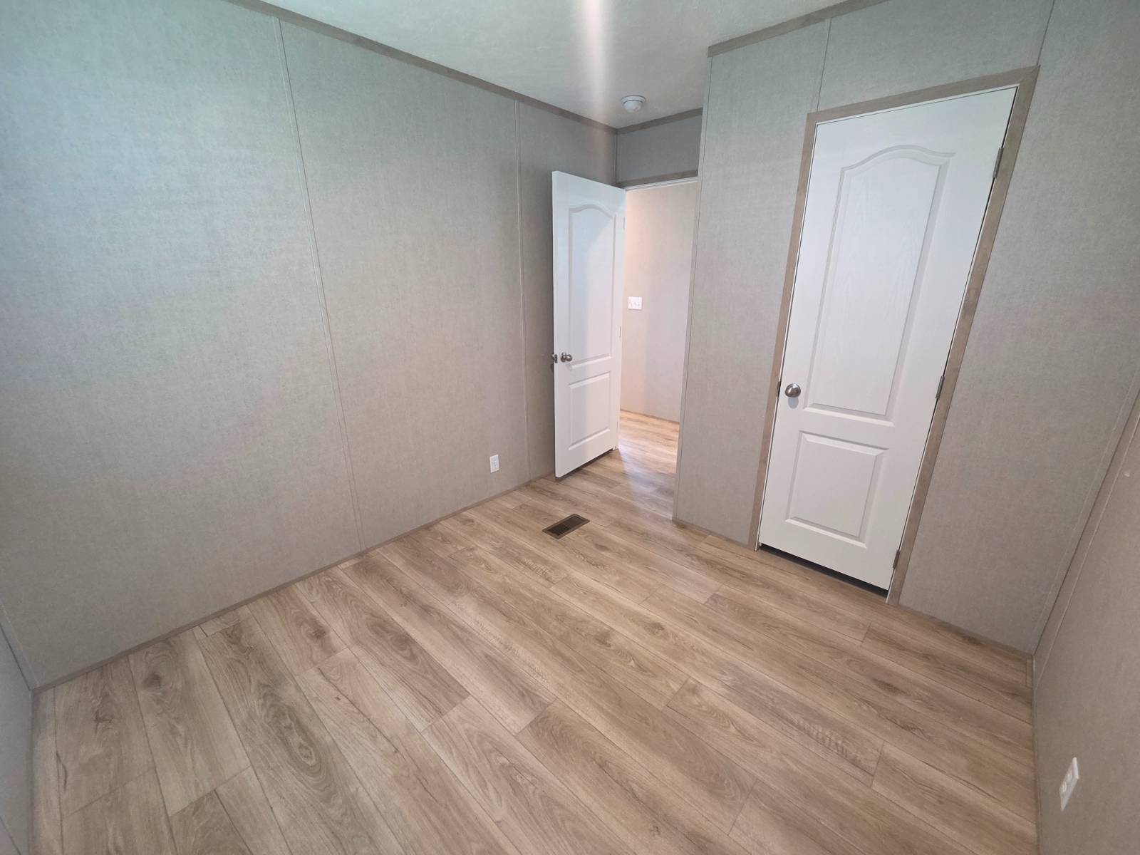 603 63rd Avenue West, Site S11, Bradenton, Florida 34207, 2 Bedrooms Bedrooms, ,2 BathroomsBathrooms,55-Plus Mobile Home,For Rent,63rd Avenue West, Site S11,4073