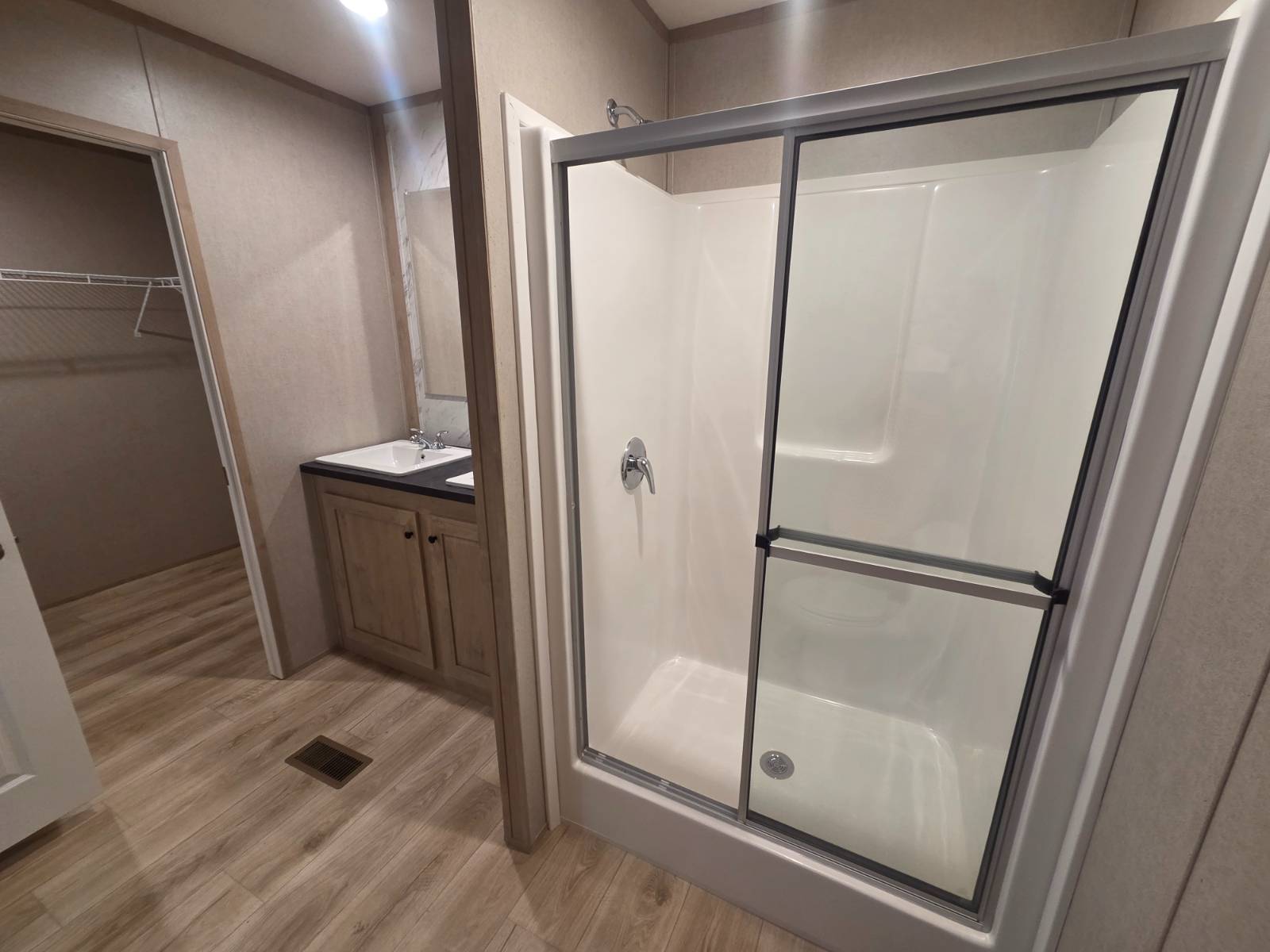 603 63rd Avenue West, Site S11, Bradenton, Florida 34207, 2 Bedrooms Bedrooms, ,2 BathroomsBathrooms,55-Plus Mobile Home,For Rent,63rd Avenue West, Site S11,4073