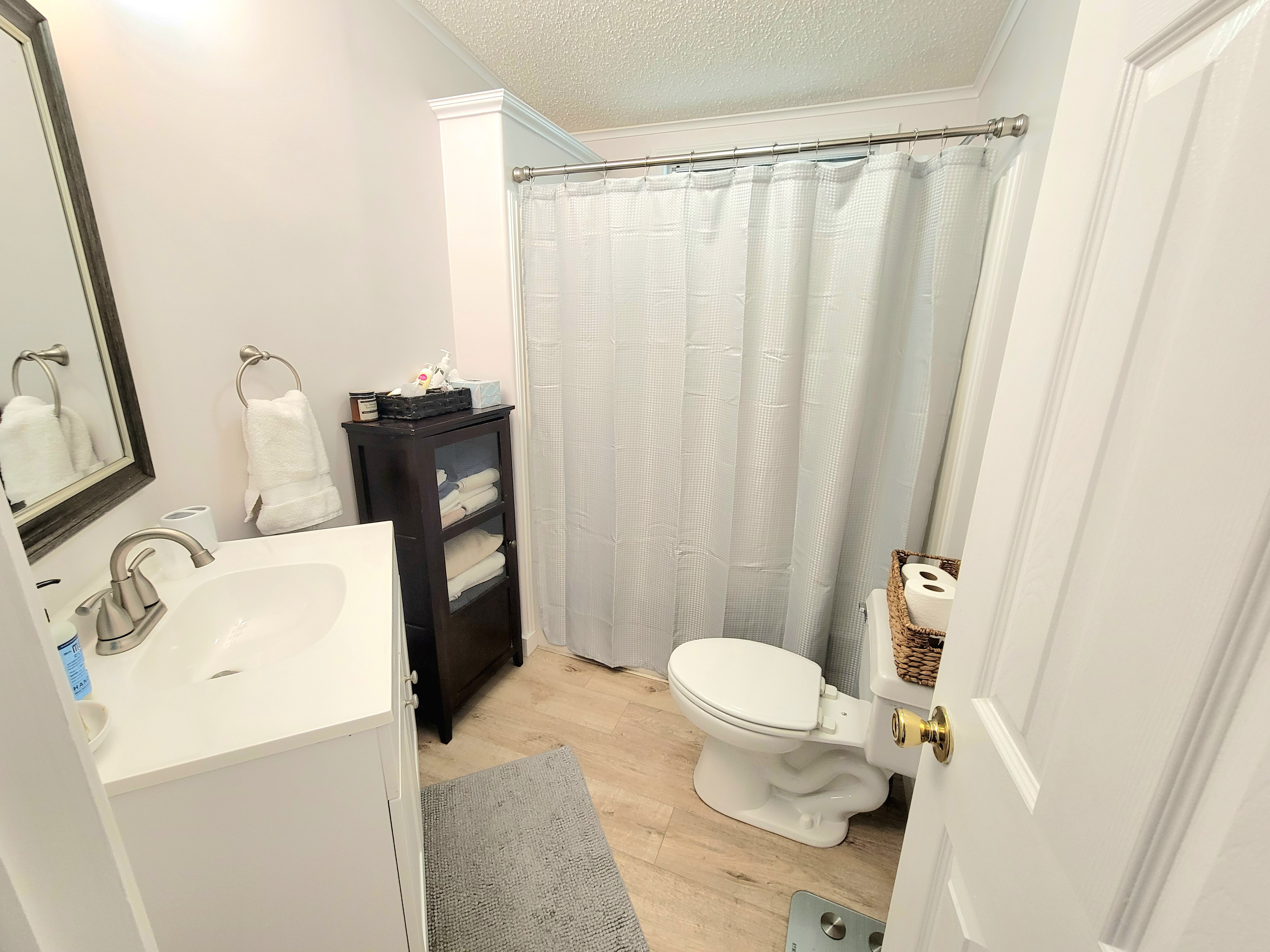 136 Palm Blvd, Parrish, Florida 34219, 3 Bedrooms Bedrooms, ,2 BathroomsBathrooms,55-Plus Mobile Home,For Sale,Palm Blvd,4075