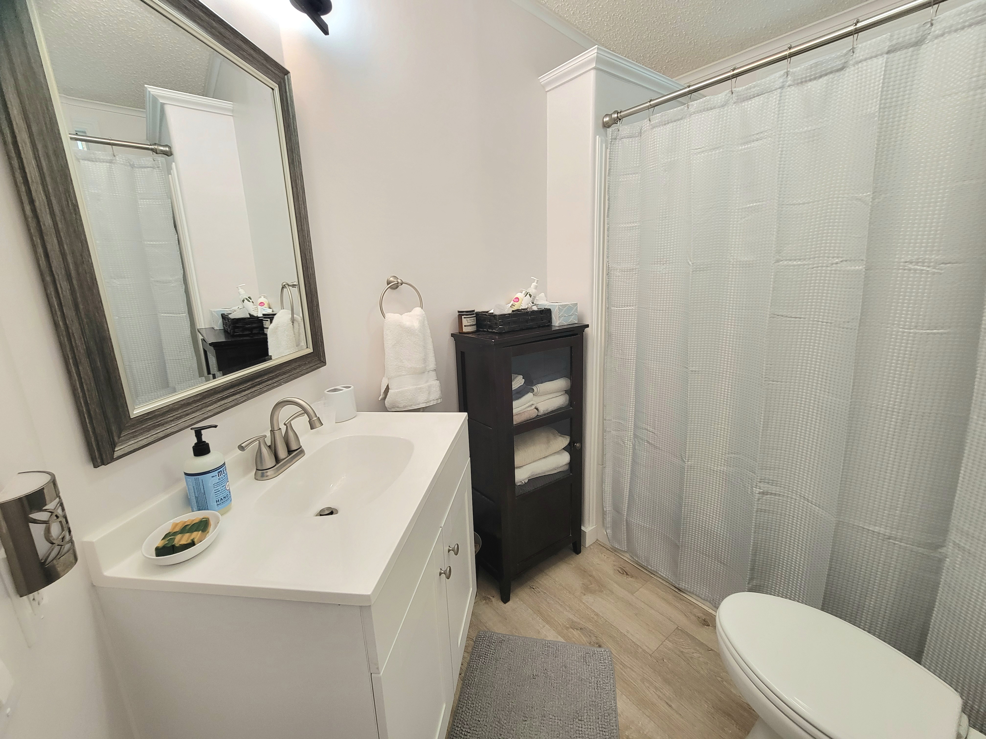 136 Palm Blvd, Parrish, Florida 34219, 3 Bedrooms Bedrooms, ,2 BathroomsBathrooms,55-Plus Mobile Home,For Sale,Palm Blvd,4075
