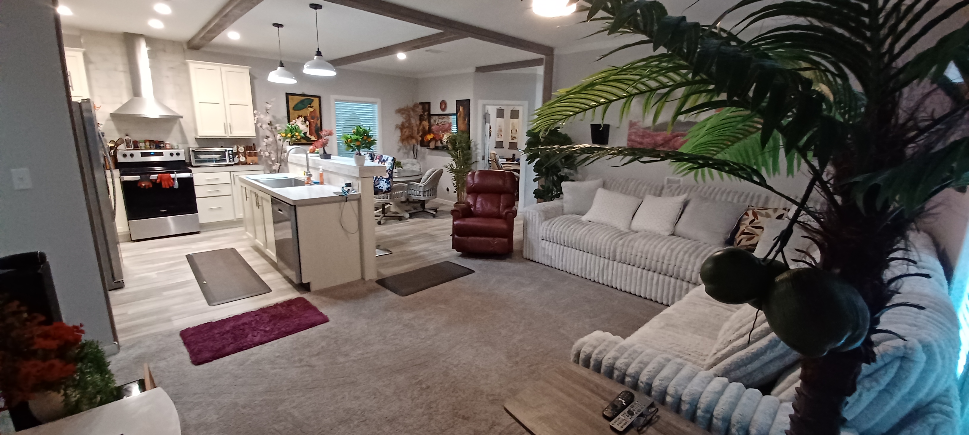 2107 Congressional Drive, #758, Orlando, Florida 32826, 2 Bedrooms Bedrooms, ,2 BathroomsBathrooms,55-Plus Mobile Home,For Sale,Congressional Drive, #758,4076