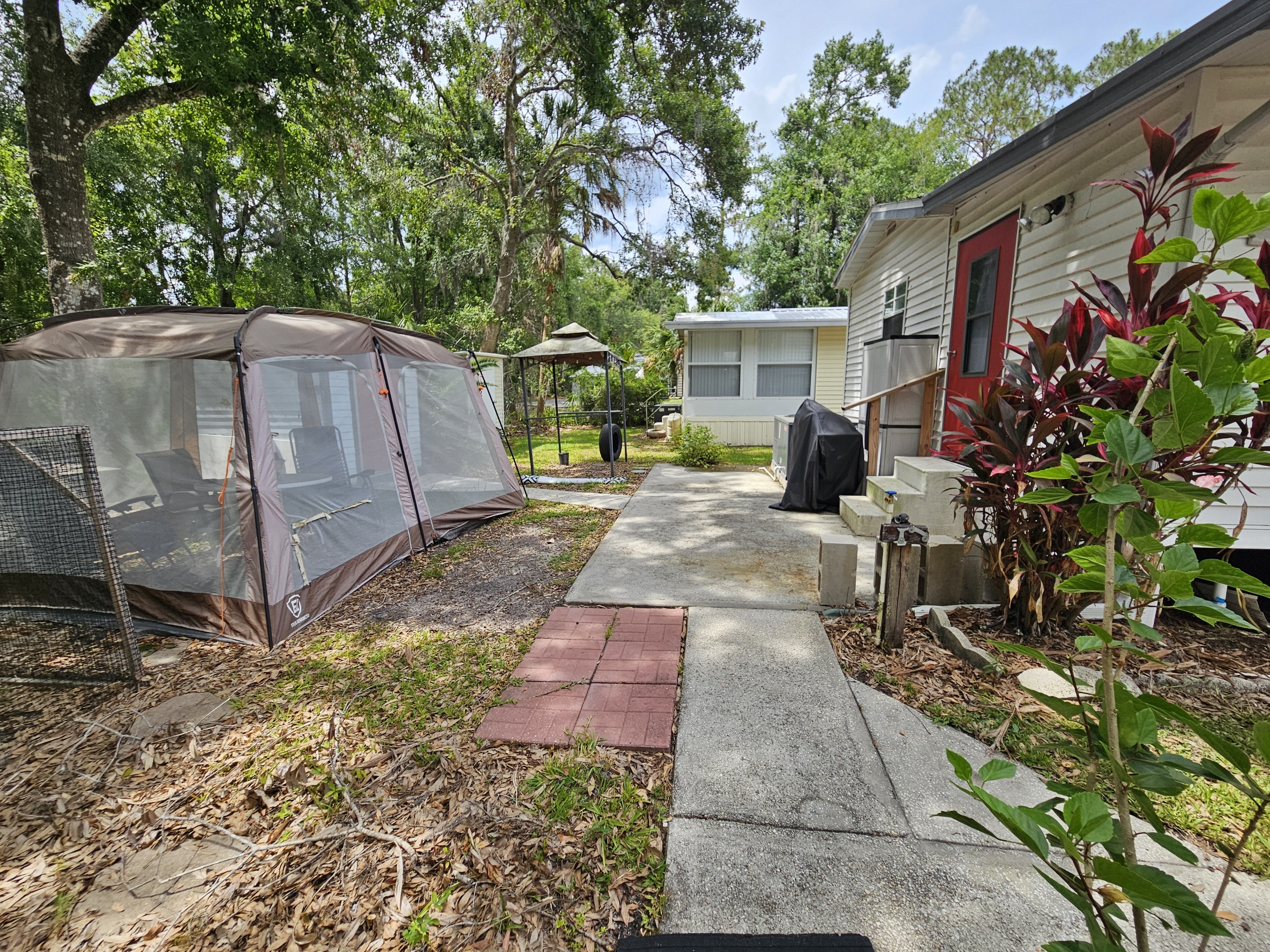 12720 E US Hwy 92, Lot C1010, Dover, Florida 33527, 2 Bedrooms Bedrooms, ,1 BathroomBathrooms,All - Age Mobile Home,For Sale,E US Hwy 92, Lot C1010,4079