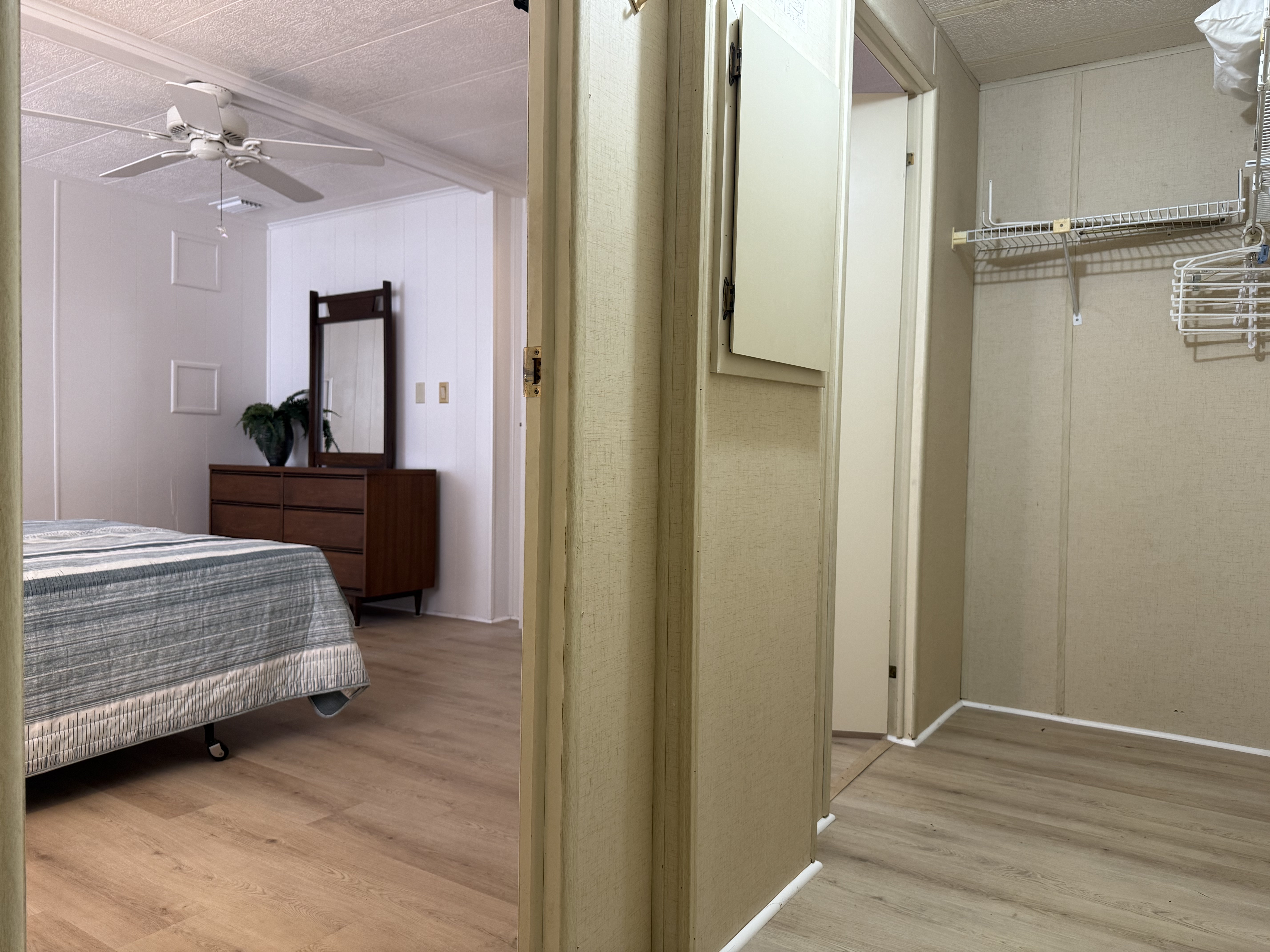 508 44th Avenue East, Lot K3, Bradenton, Florida 34203, 2 Bedrooms Bedrooms, ,2 BathroomsBathrooms,55-Plus Mobile Home,Open House,44th Avenue East, Lot K3,4083