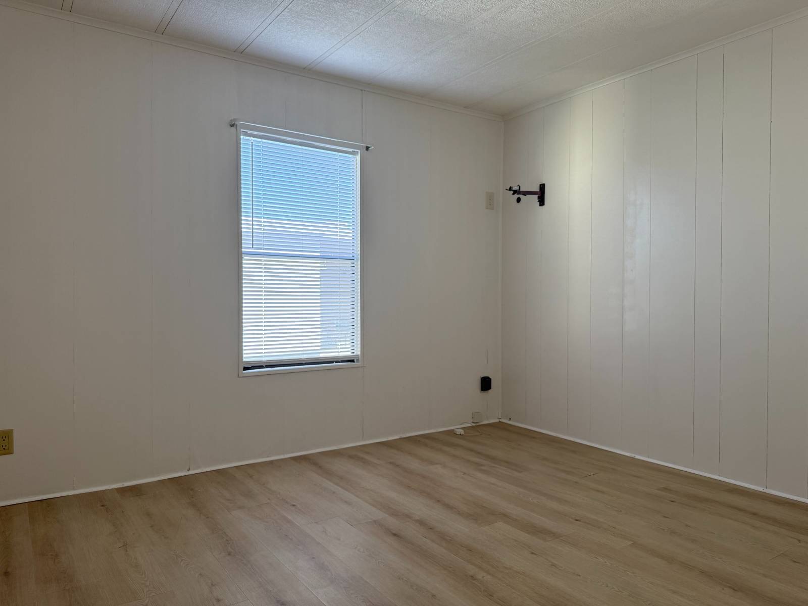 508 44th Avenue East, Lot K3, Bradenton, Florida 34203, 2 Bedrooms Bedrooms, ,2 BathroomsBathrooms,55-Plus Mobile Home,Open House,44th Avenue East, Lot K3,4083