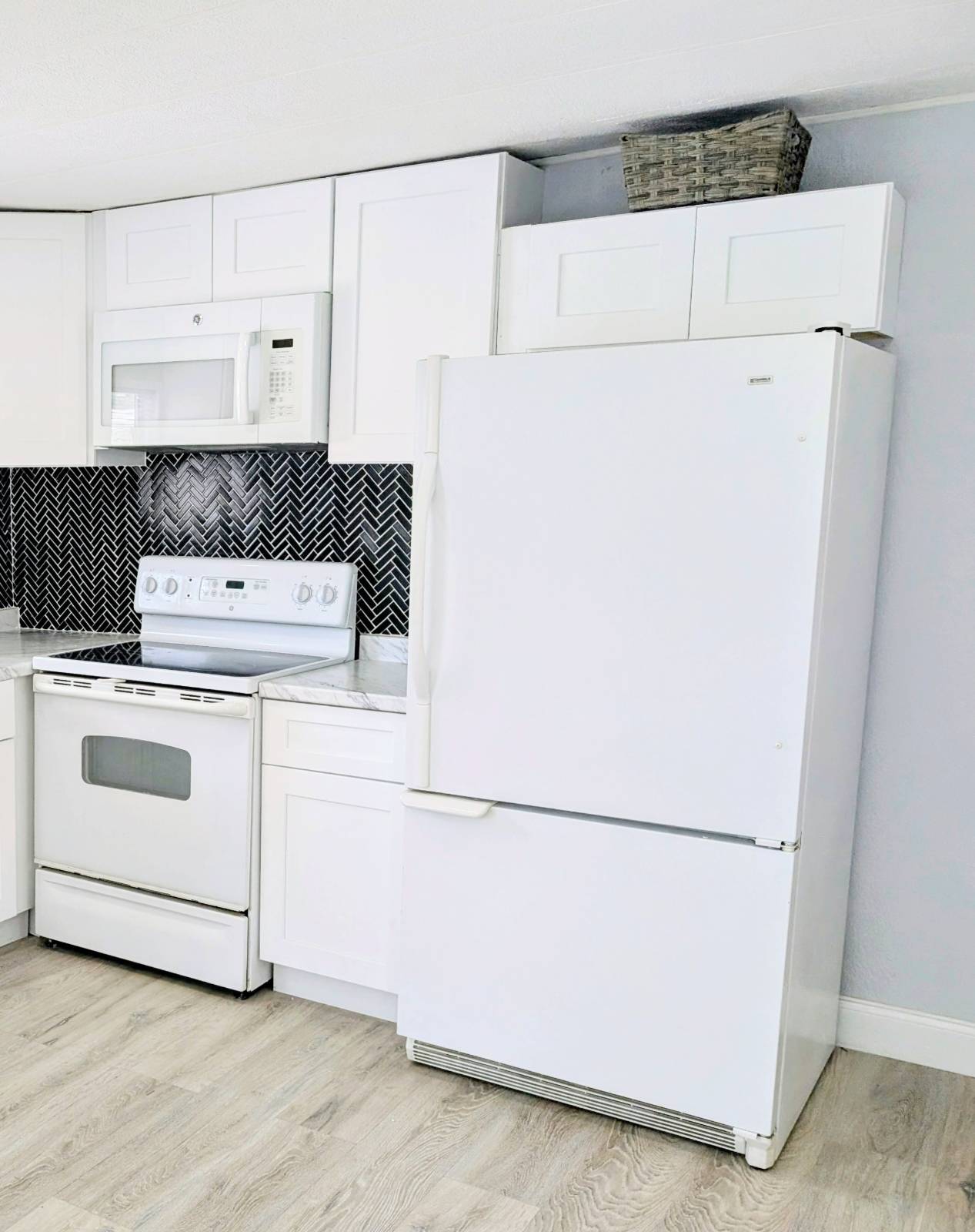 3565 58th Avenue N, Lot 140, St Petersburg, Florida 33714, 2 Bedrooms Bedrooms, ,2 BathroomsBathrooms,55-Plus Mobile Home,For Sale,58th Avenue N, Lot 140,4084