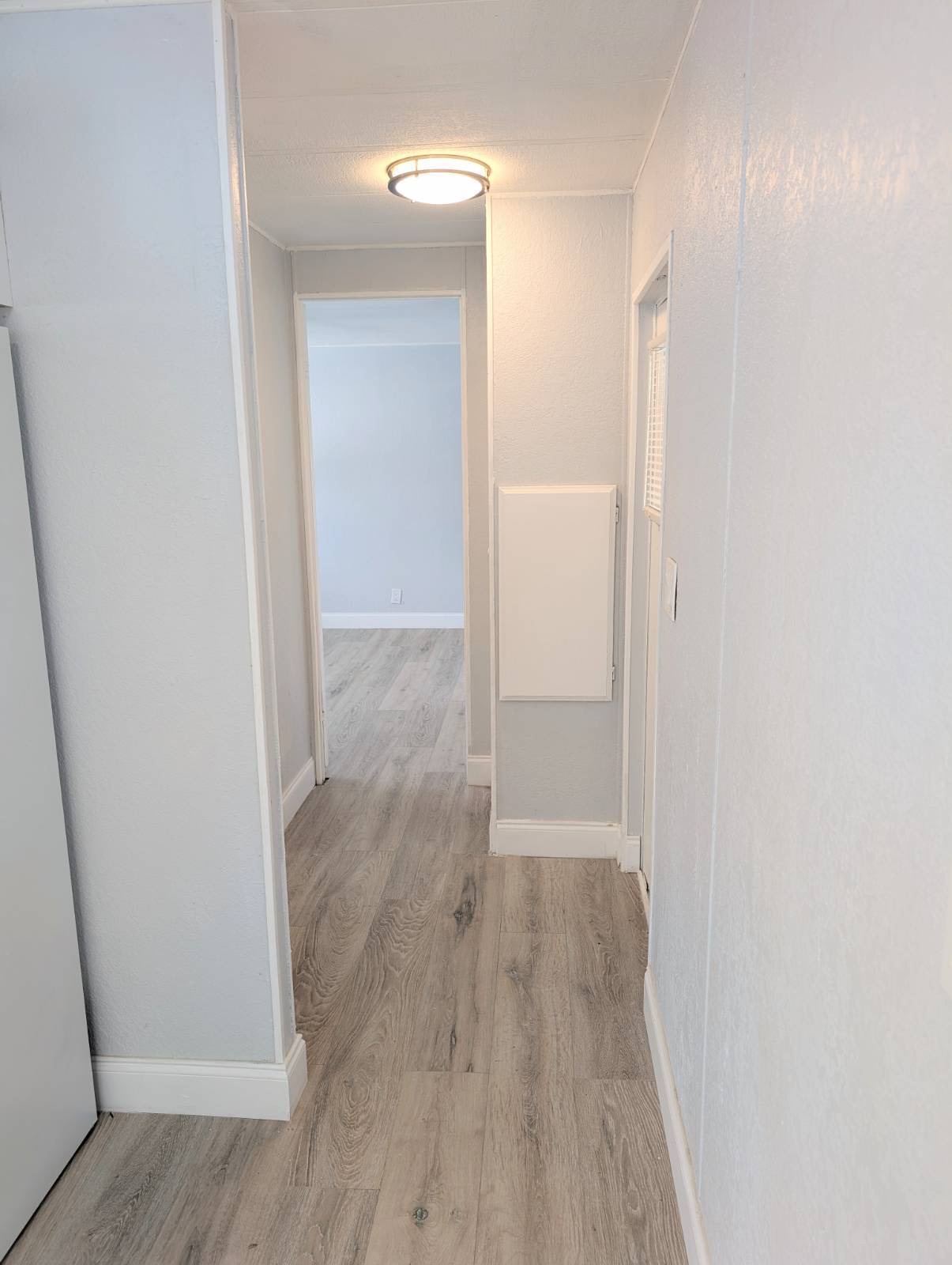 3565 58th Avenue N, Lot 140, St Petersburg, Florida 33714, 2 Bedrooms Bedrooms, ,2 BathroomsBathrooms,55-Plus Mobile Home,For Sale,58th Avenue N, Lot 140,4084