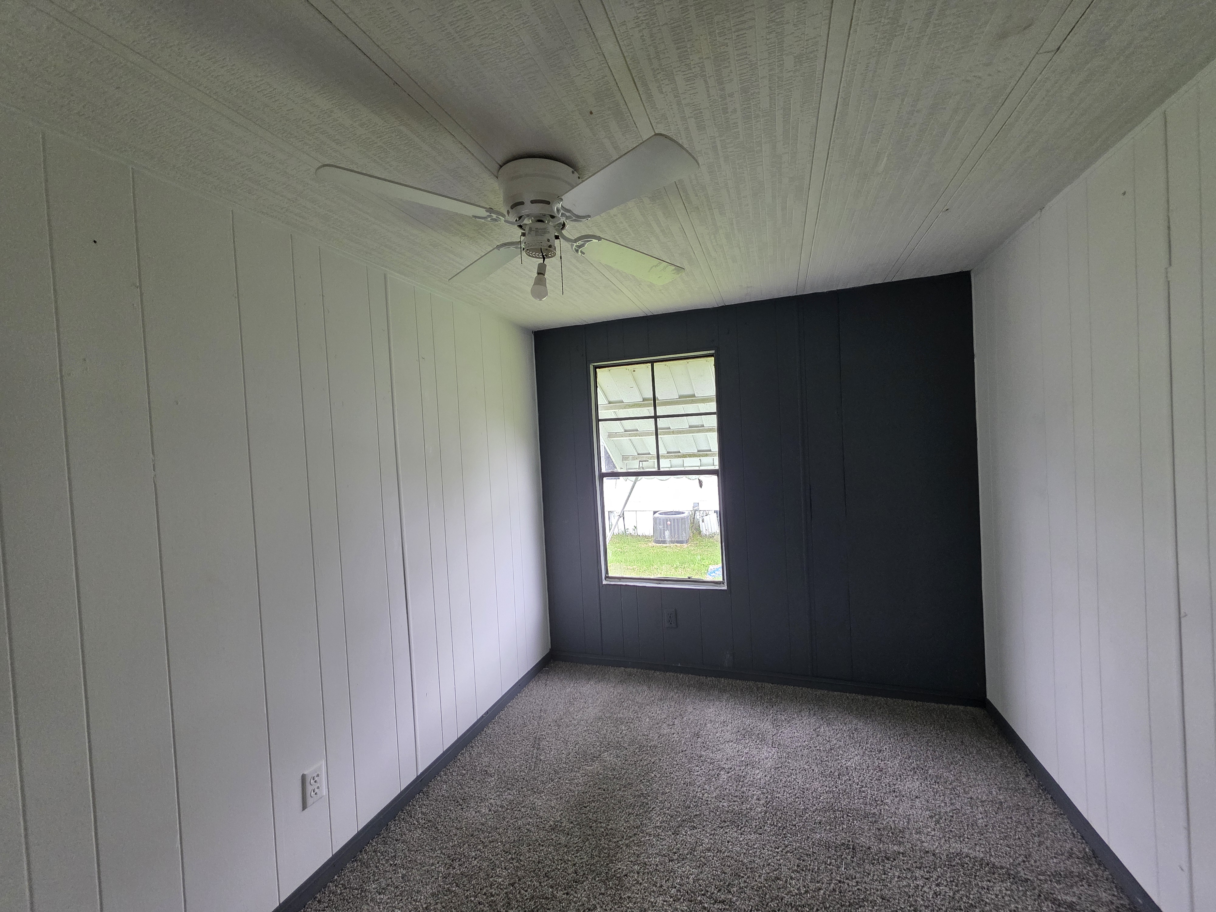1234 Reynolds Road, Lot 108, Lakeland, Florida 33801, 3 Bedrooms Bedrooms, ,2 BathroomsBathrooms,All - Age Mobile Home,For Sale,Reynolds Road, Lot 108,4085