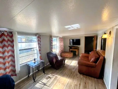 6231 Coach House Circle, Ruskin, Florida 33570, 2 Bedrooms Bedrooms, ,1 BathroomBathrooms,55-Plus Mobile Home,For Sale,Coach House Circle,4088