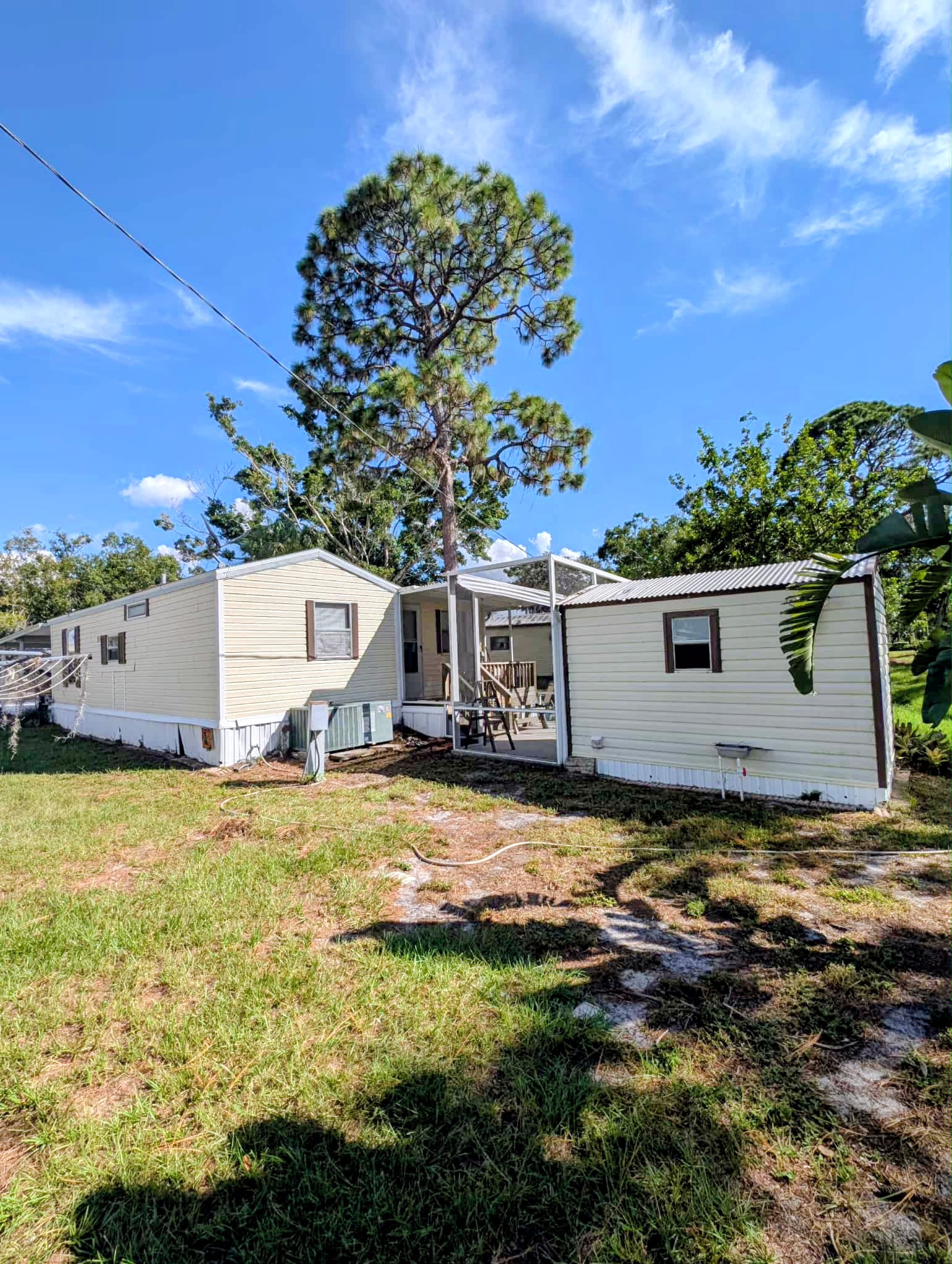 6231 Coach House Circle, Ruskin, Florida 33570, 2 Bedrooms Bedrooms, ,1 BathroomBathrooms,55-Plus Mobile Home,For Sale,Coach House Circle,4088